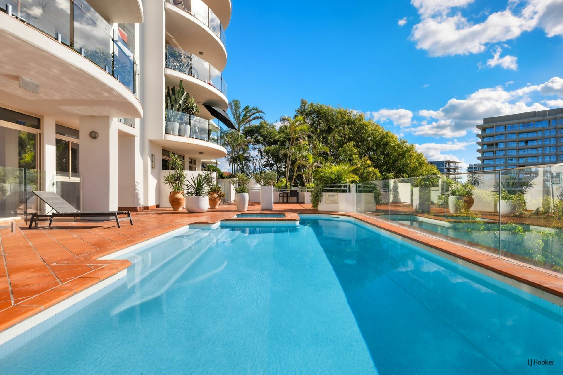 2/121-127 Musgrave Street, COOLANGATTA