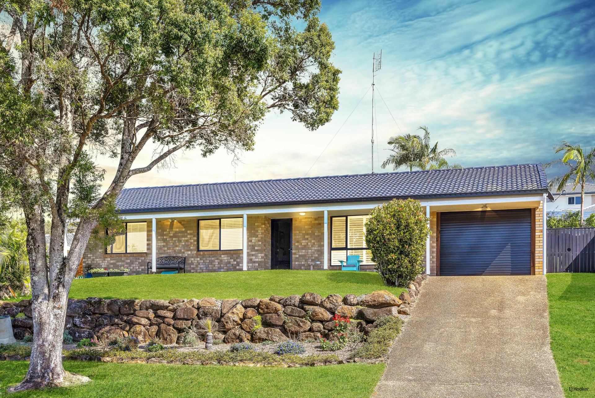 72 Glen Ayr Drive, BANORA POINT