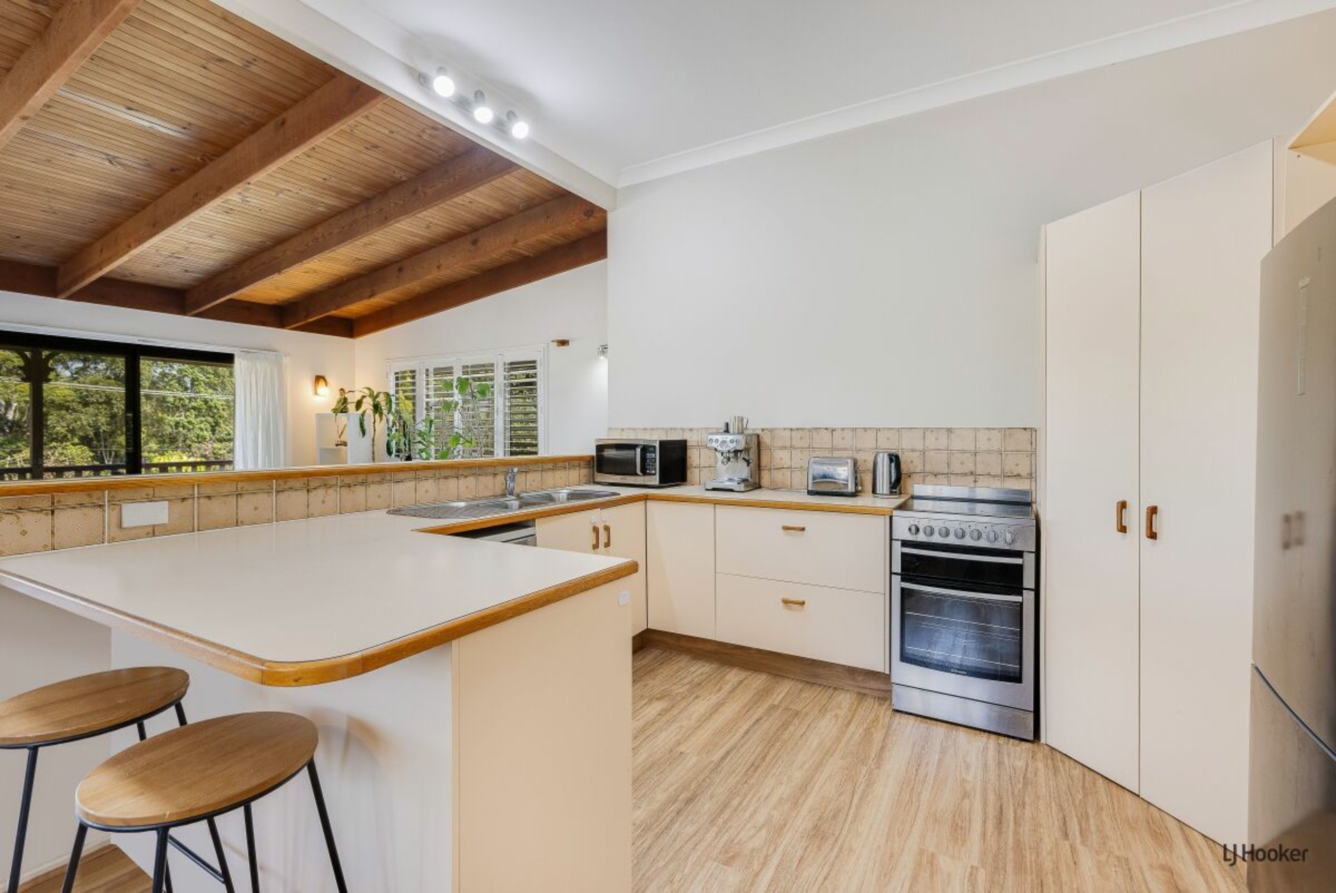 31 Lalina Avenue, TWEED HEADS WEST