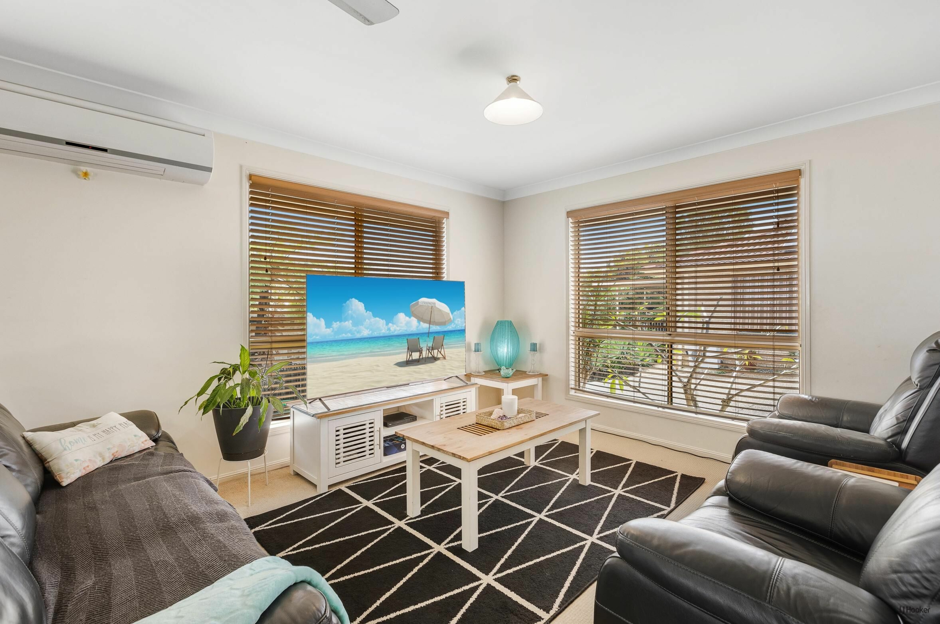 2/18 Satinash Terrace, BANORA POINT