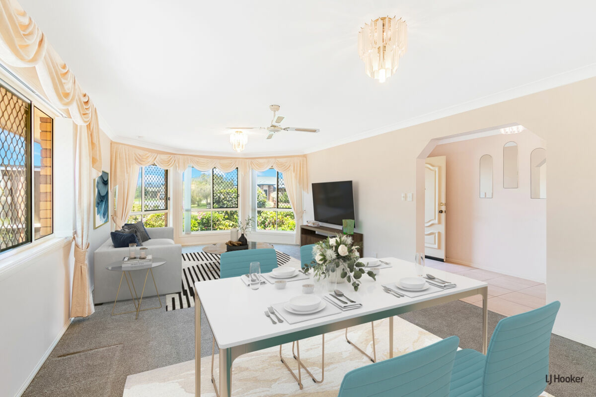 57 Winders Place, BANORA POINT
