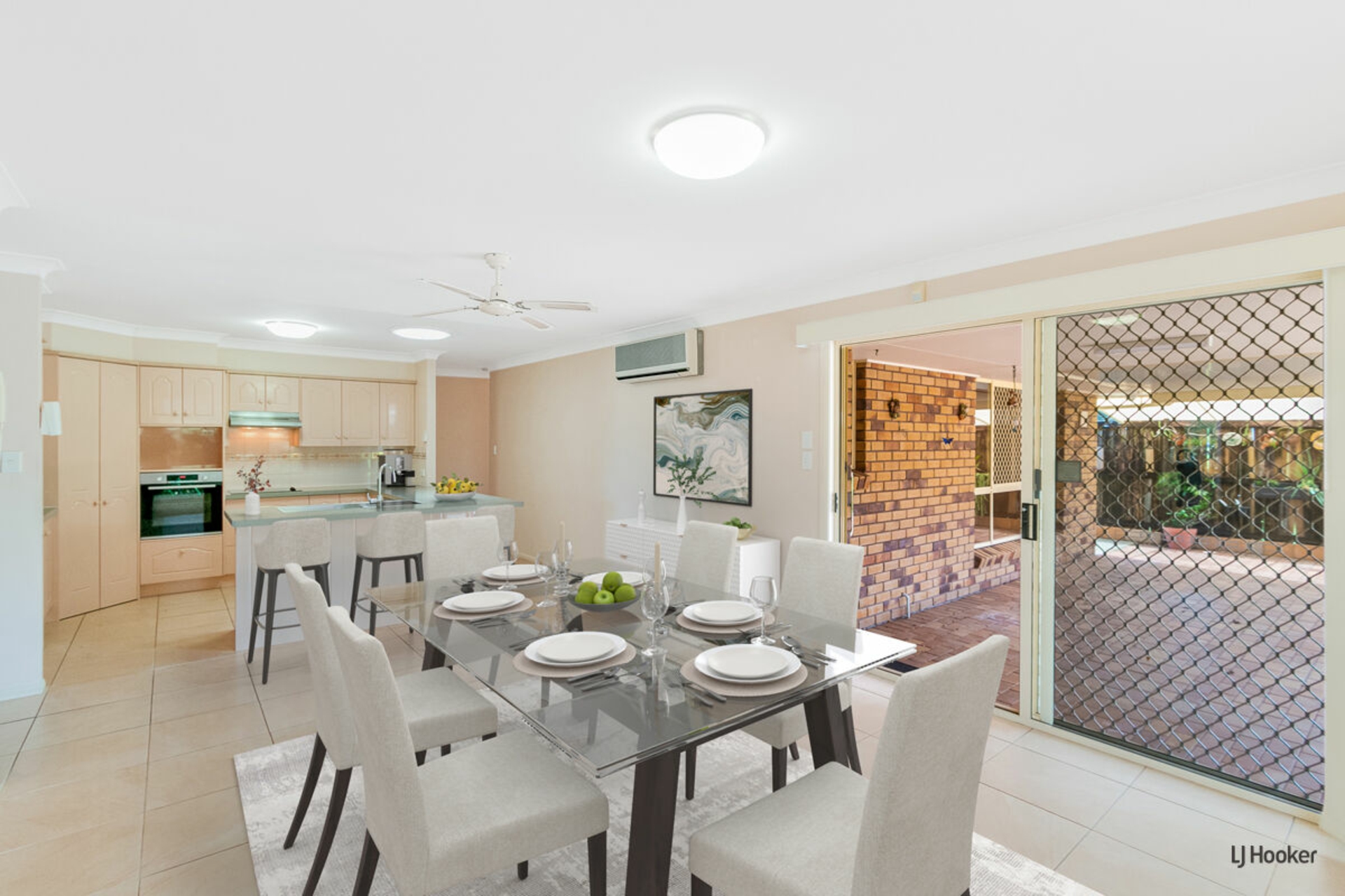 57 Winders Place, BANORA POINT