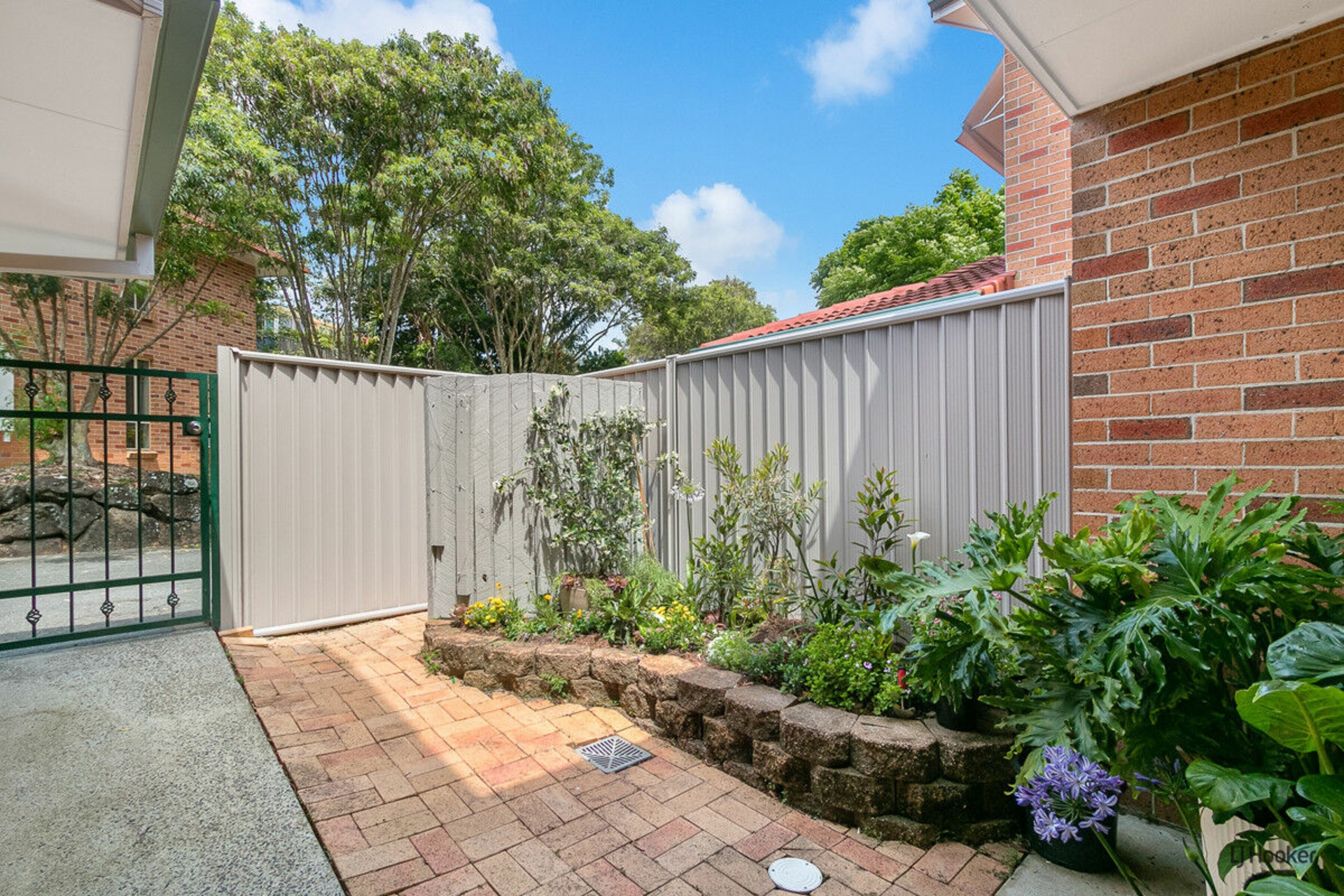 23/17-21 Monterey Avenue, BANORA POINT