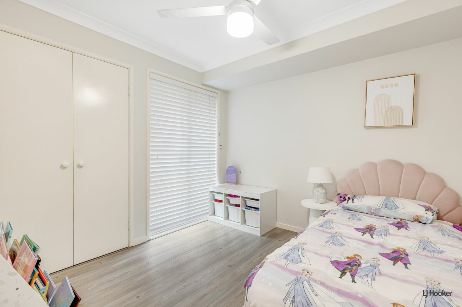 7 Blueberry Court, BANORA POINT
