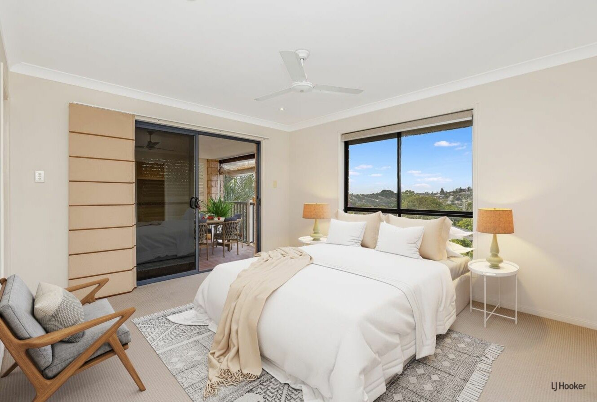 32 Buncrana Terrace, BANORA POINT