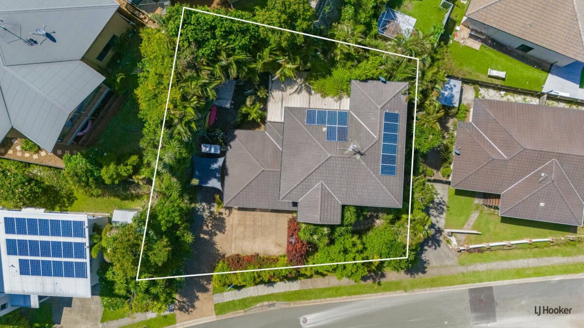 32 Buncrana Terrace, BANORA POINT