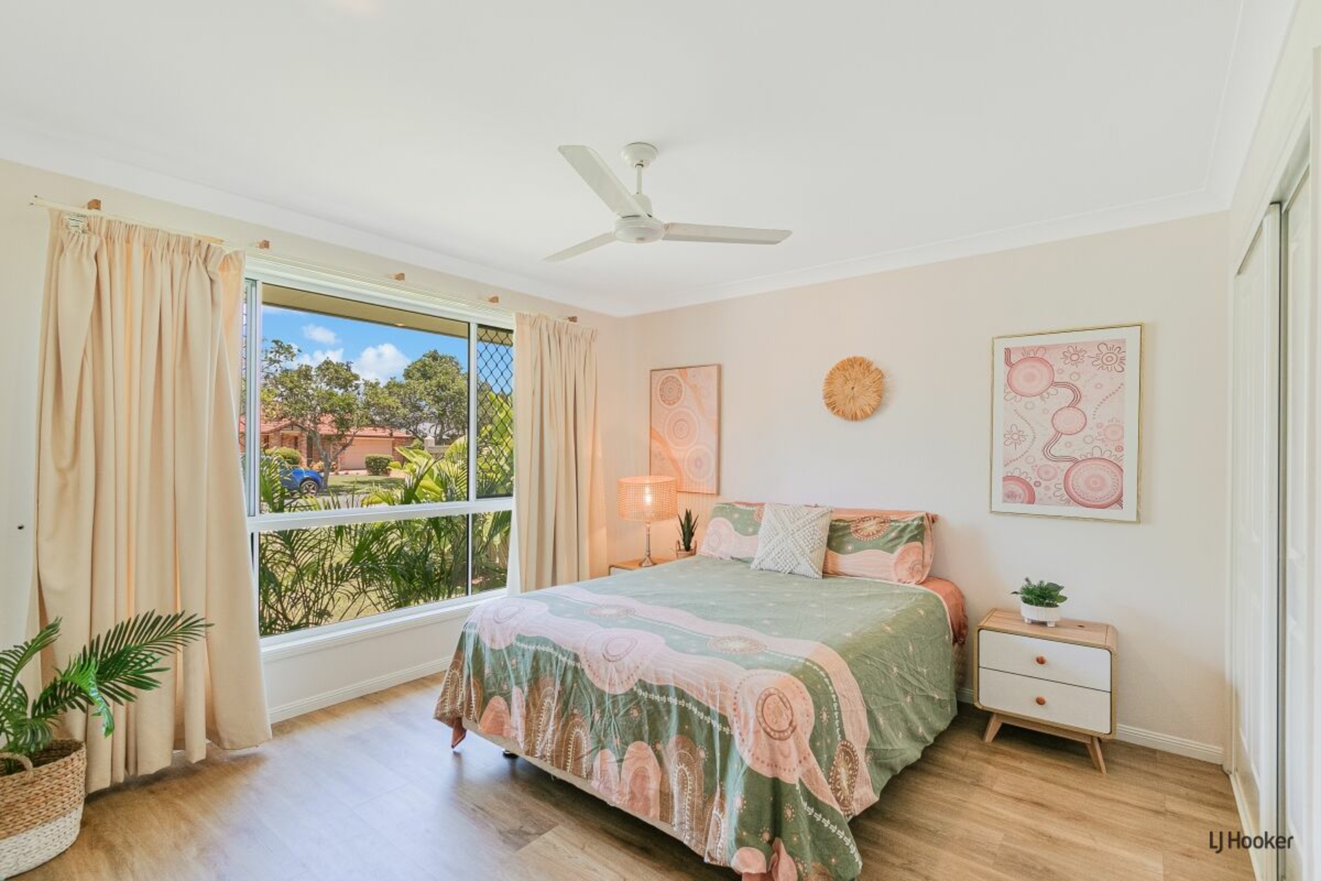 183 Botanical Circuit, BANORA POINT