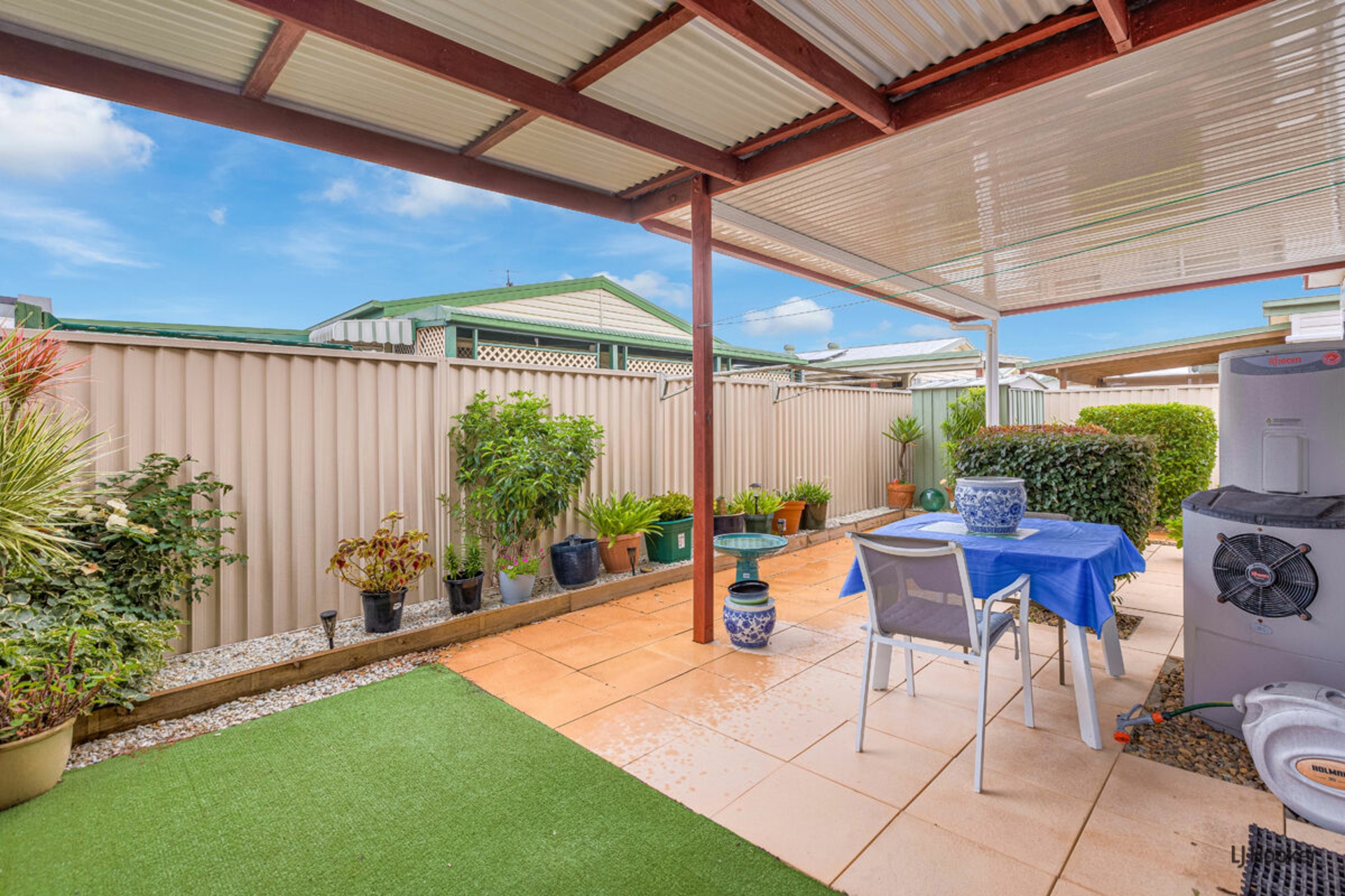 143/67 Winders Place, BANORA POINT