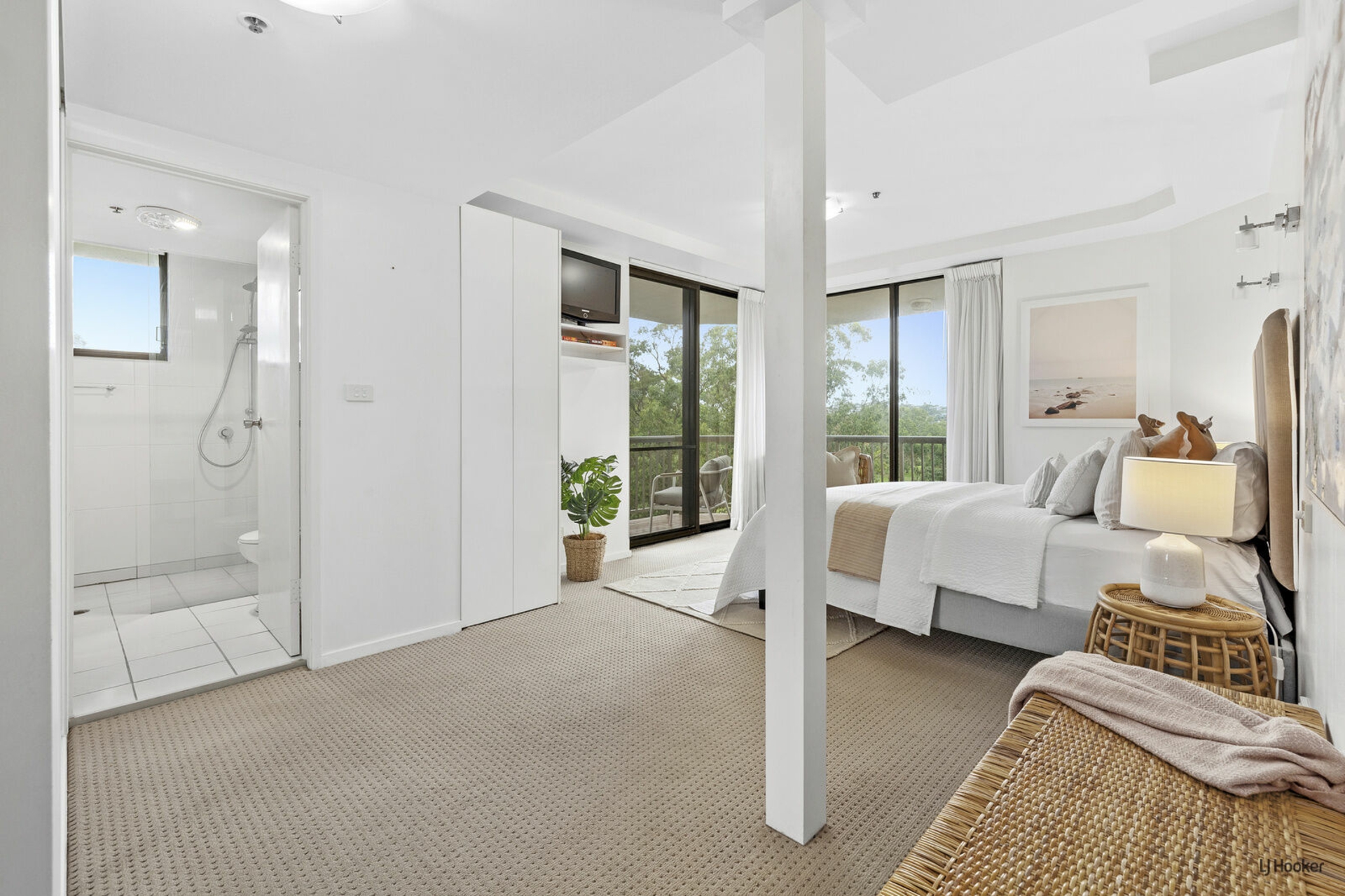 601/22 Kirkwood Road, TWEED HEADS SOUTH