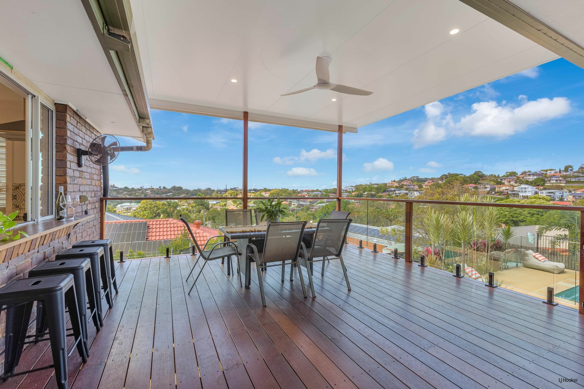 23 Dundee Drive, BANORA POINT