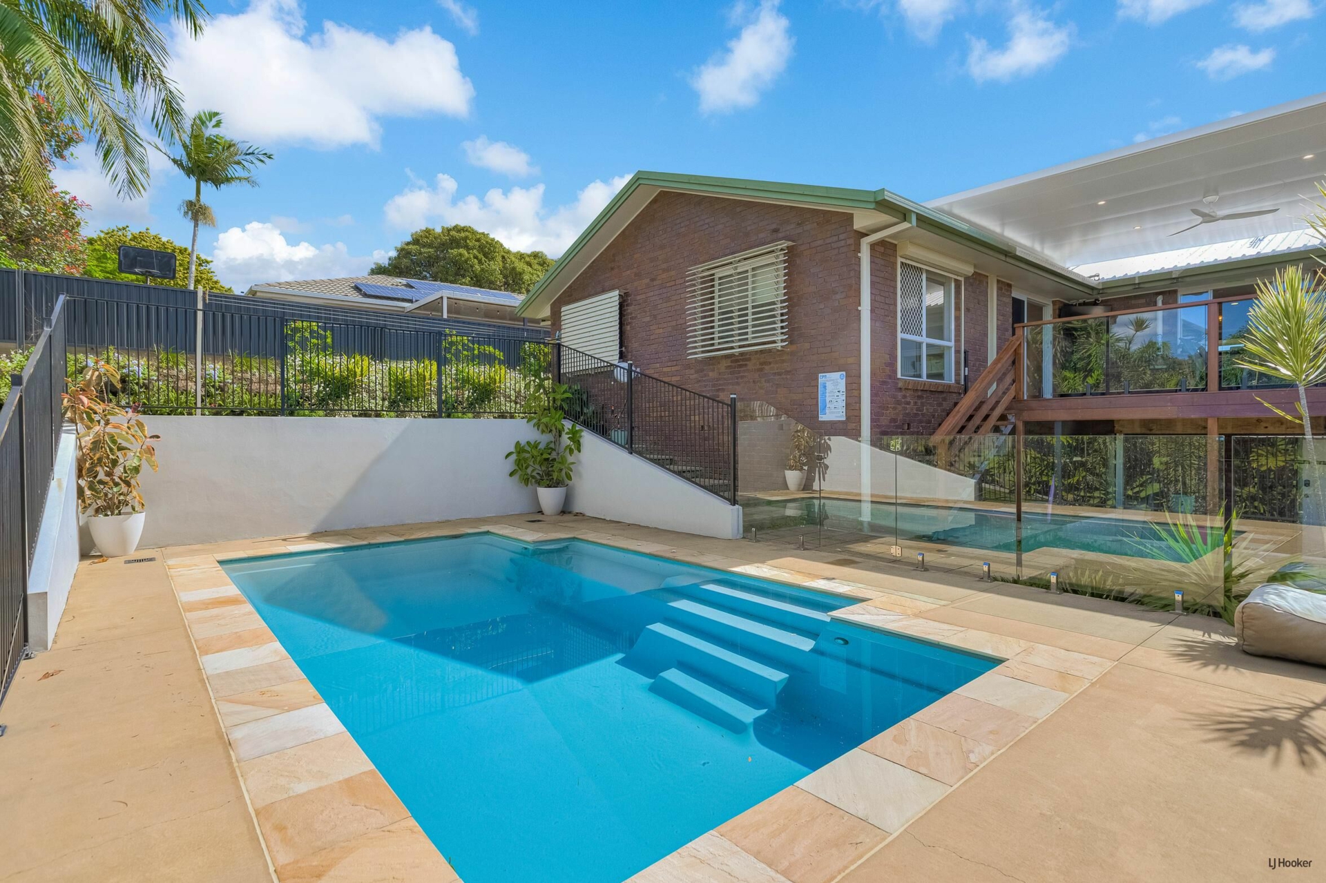 23 Dundee Drive, BANORA POINT