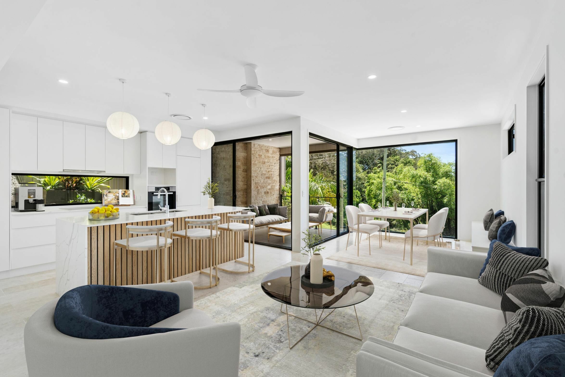 162A Broadwater Esplanade, BILAMBIL HEIGHTS