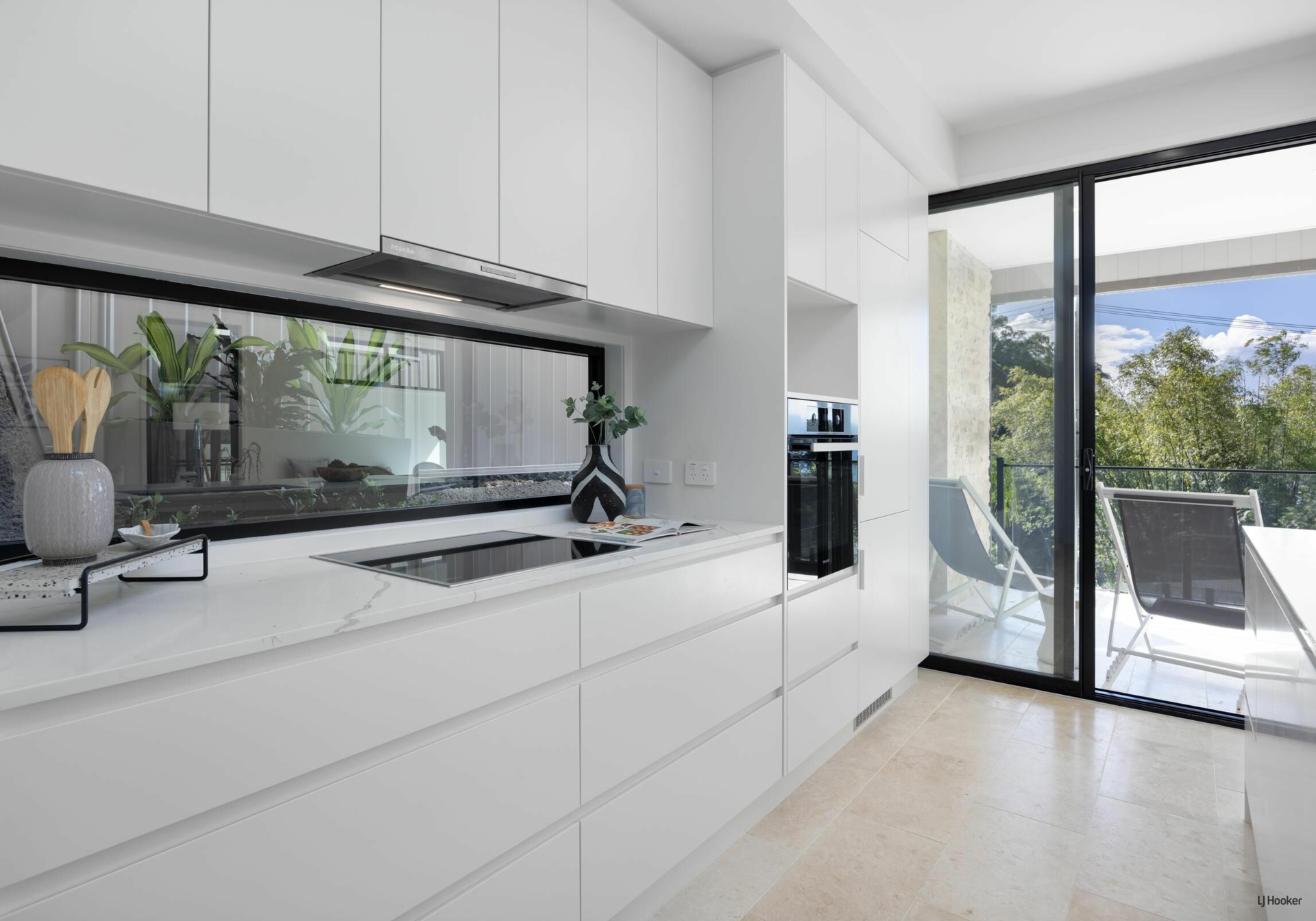 162A Broadwater Esplanade, BILAMBIL HEIGHTS