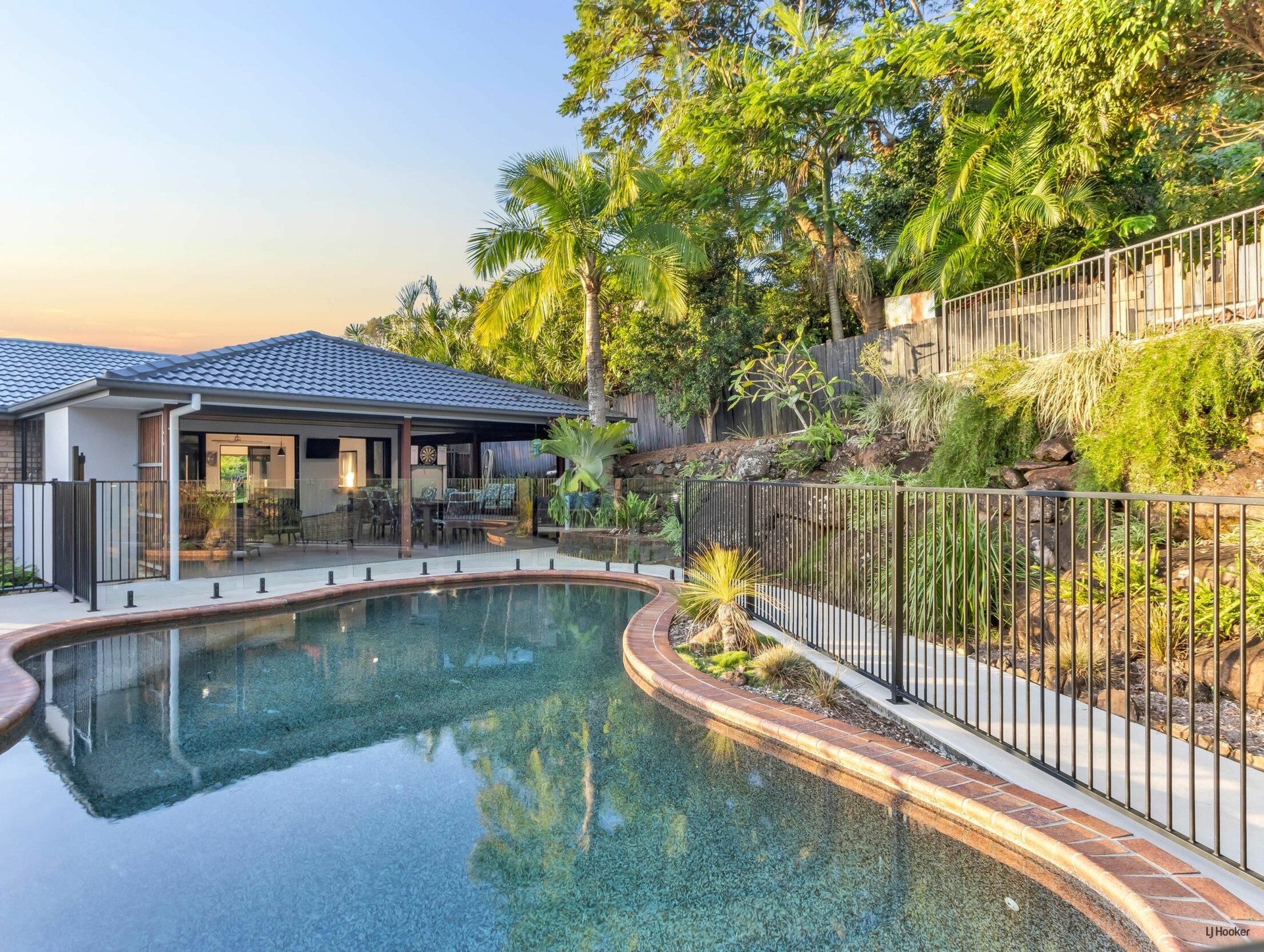 25 Birnam Avenue, BANORA POINT