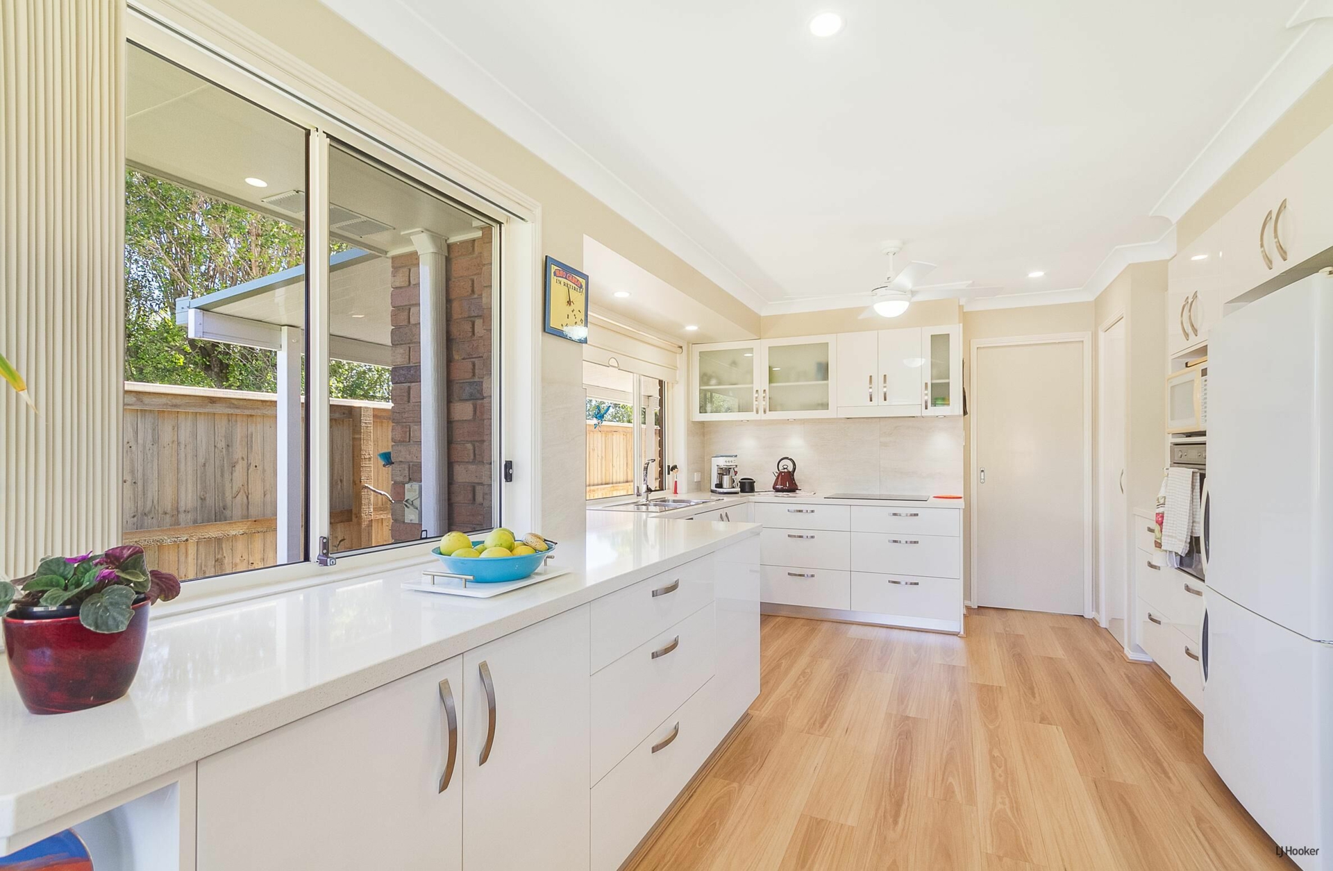 5 Rosnay Court, BANORA POINT