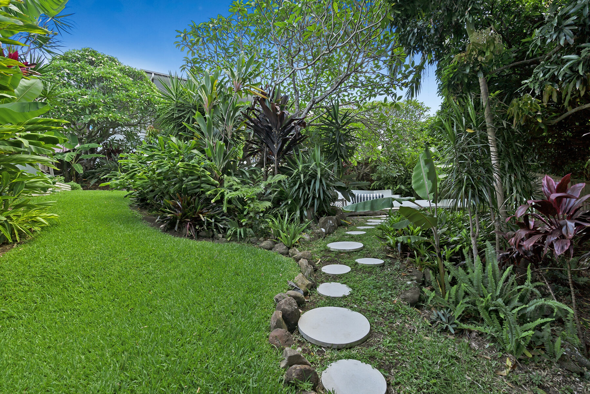 Charles Street, TWEED HEADS