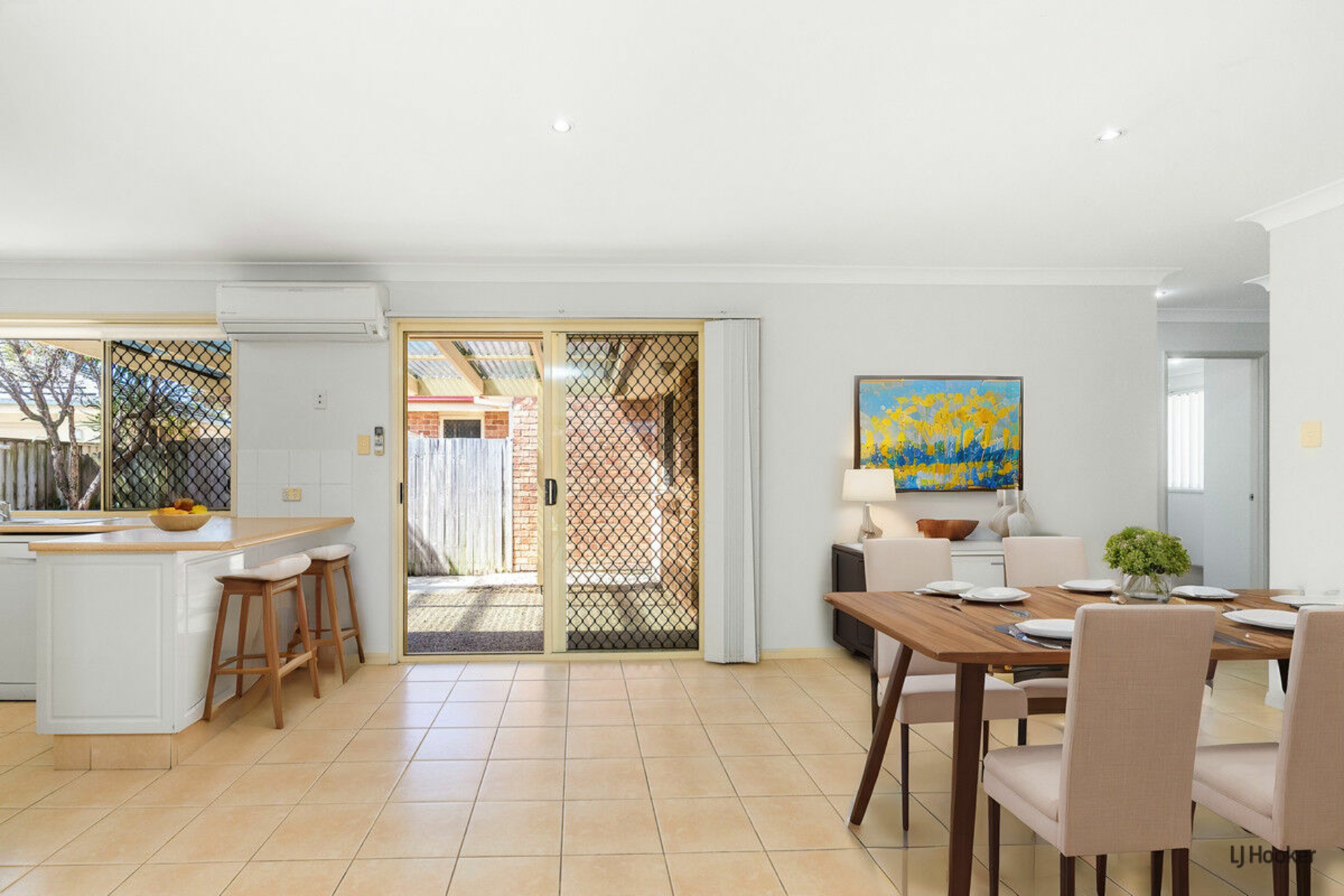 1/11 Magnolia Crescent, BANORA POINT