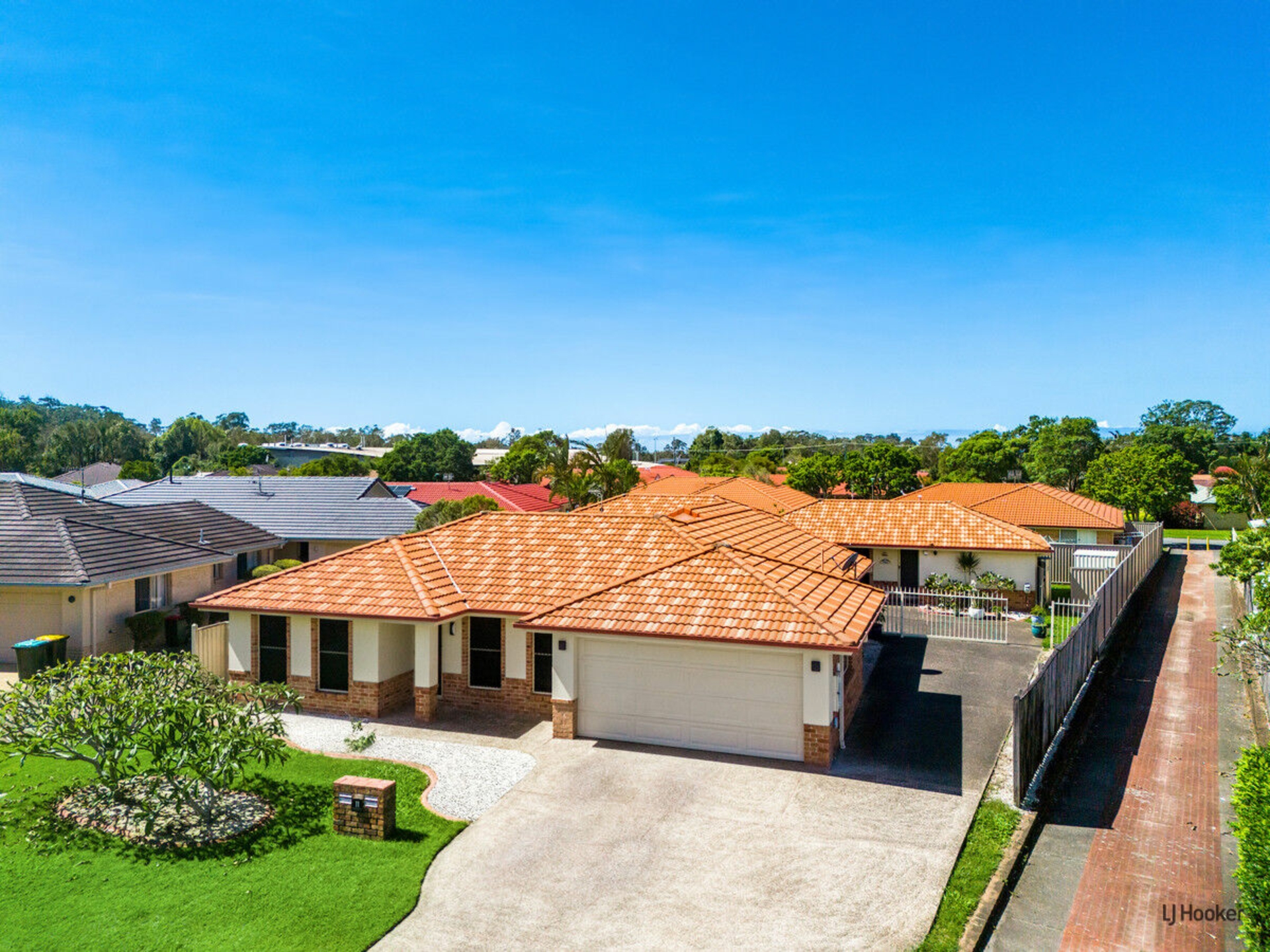 1/11 Magnolia Crescent, BANORA POINT