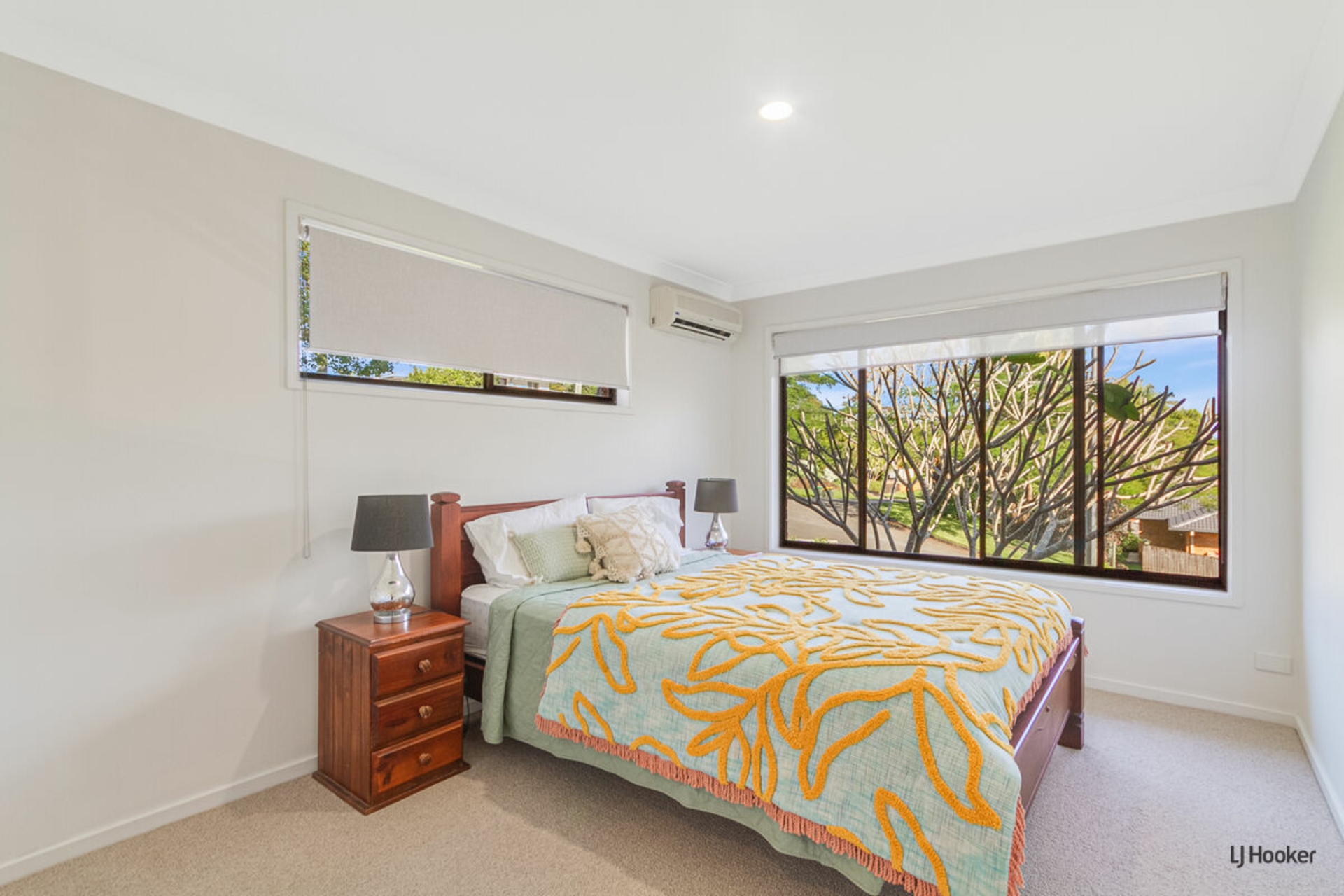 15 Kiora Street, BANORA POINT