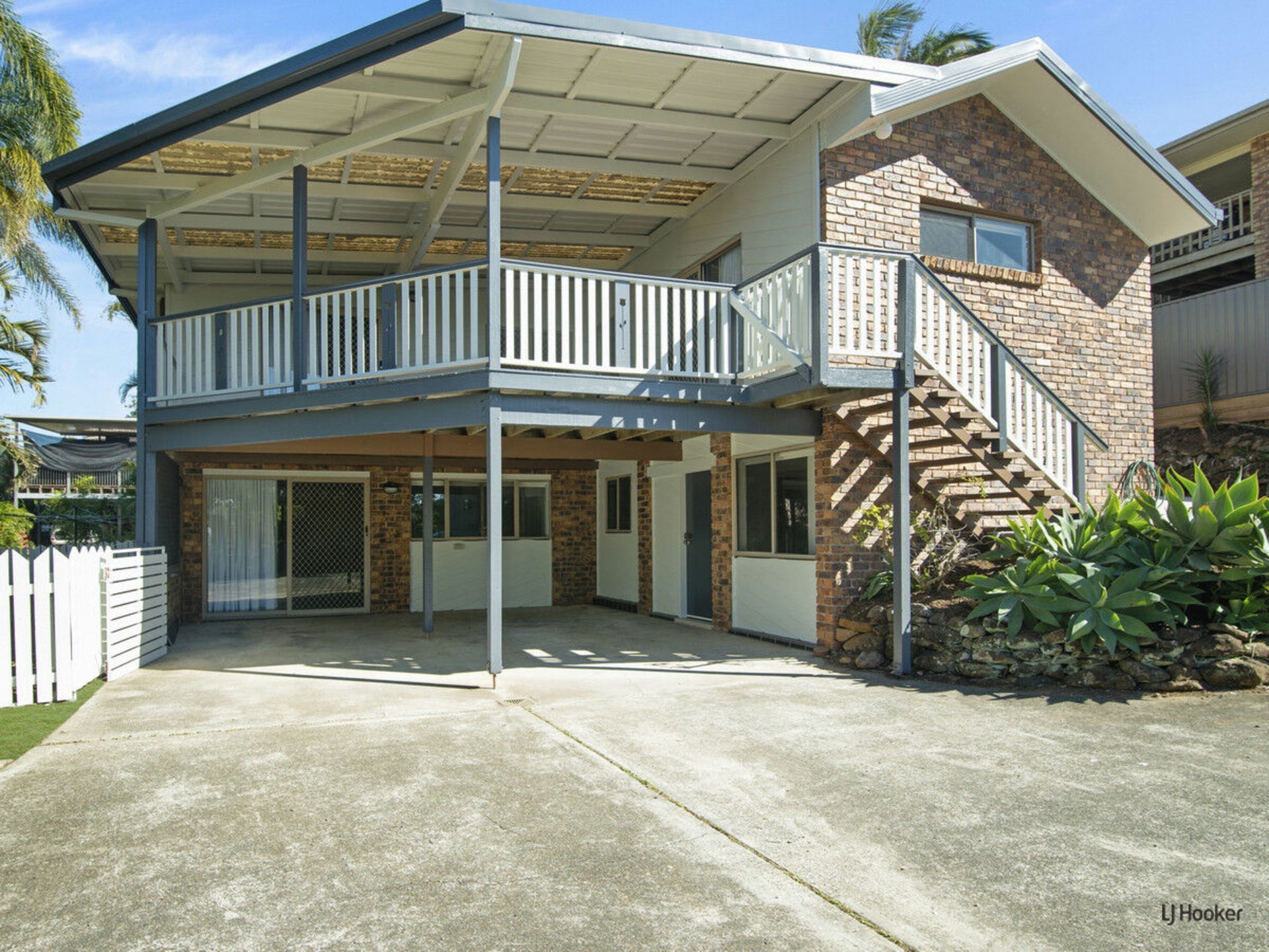 36 Martinelli Avenue, BANORA POINT