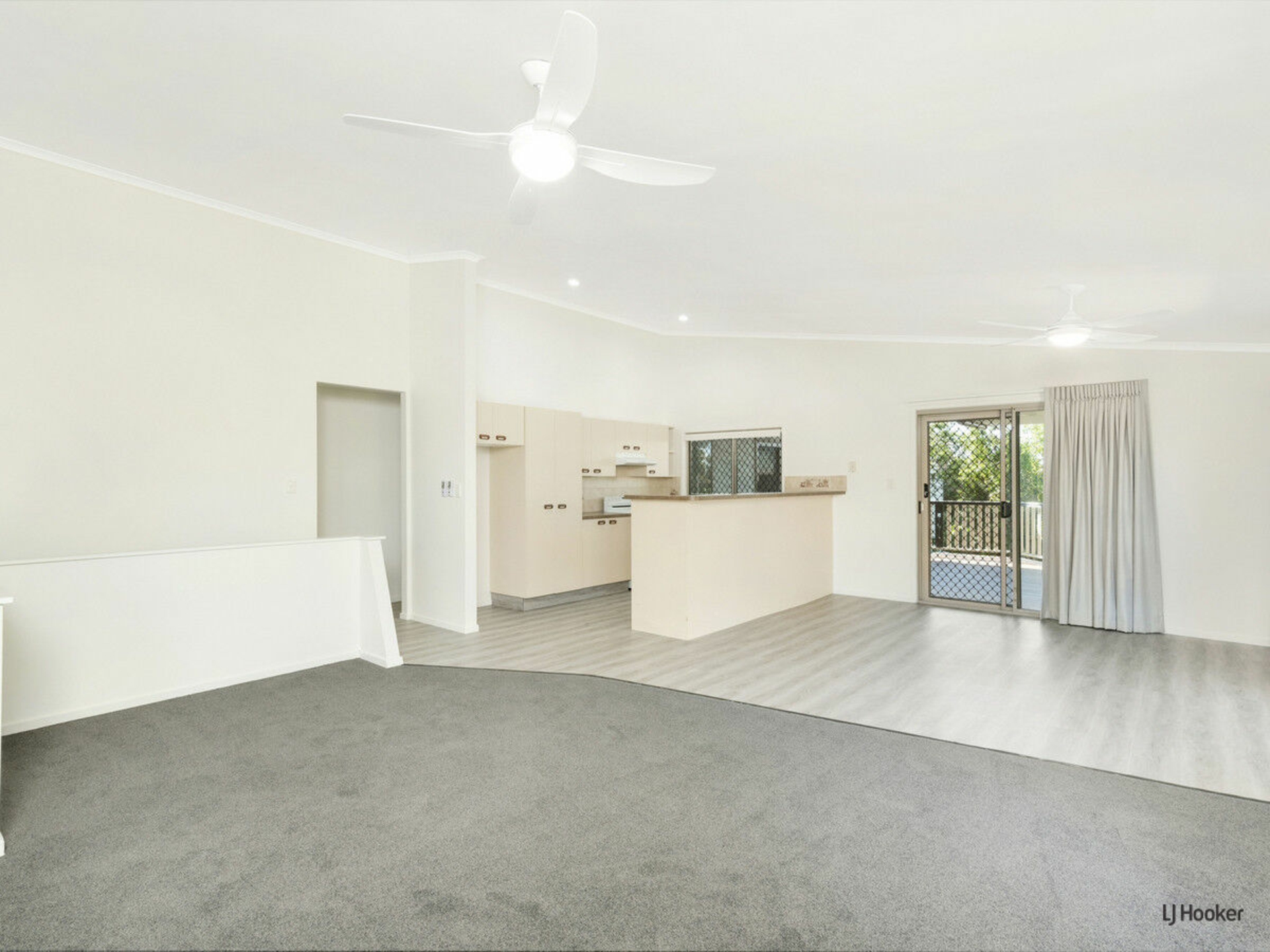 36 Martinelli Avenue, BANORA POINT