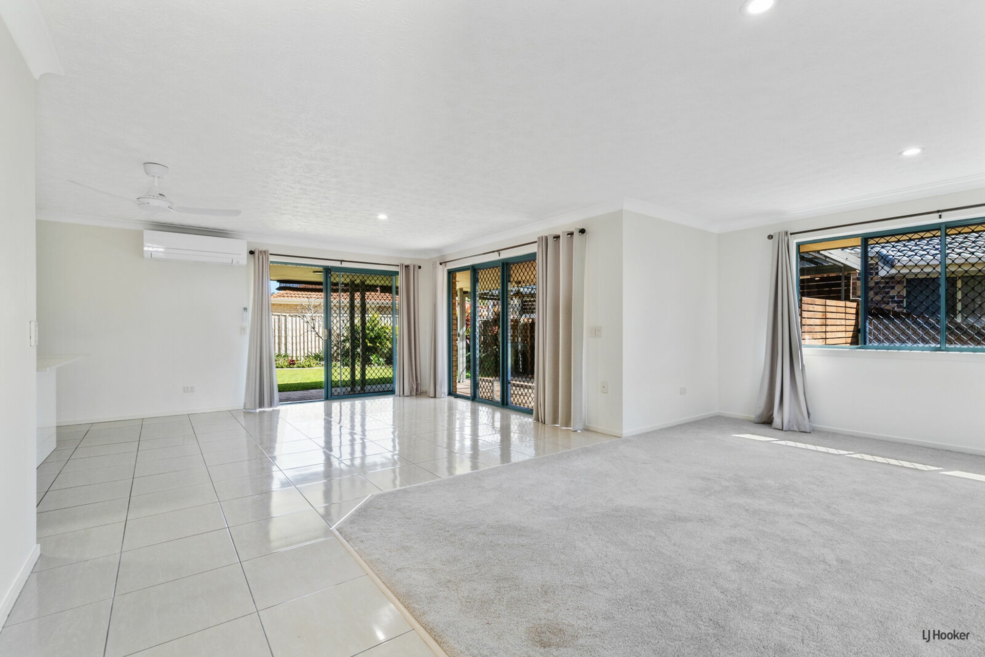 11 Winders Place, BANORA POINT