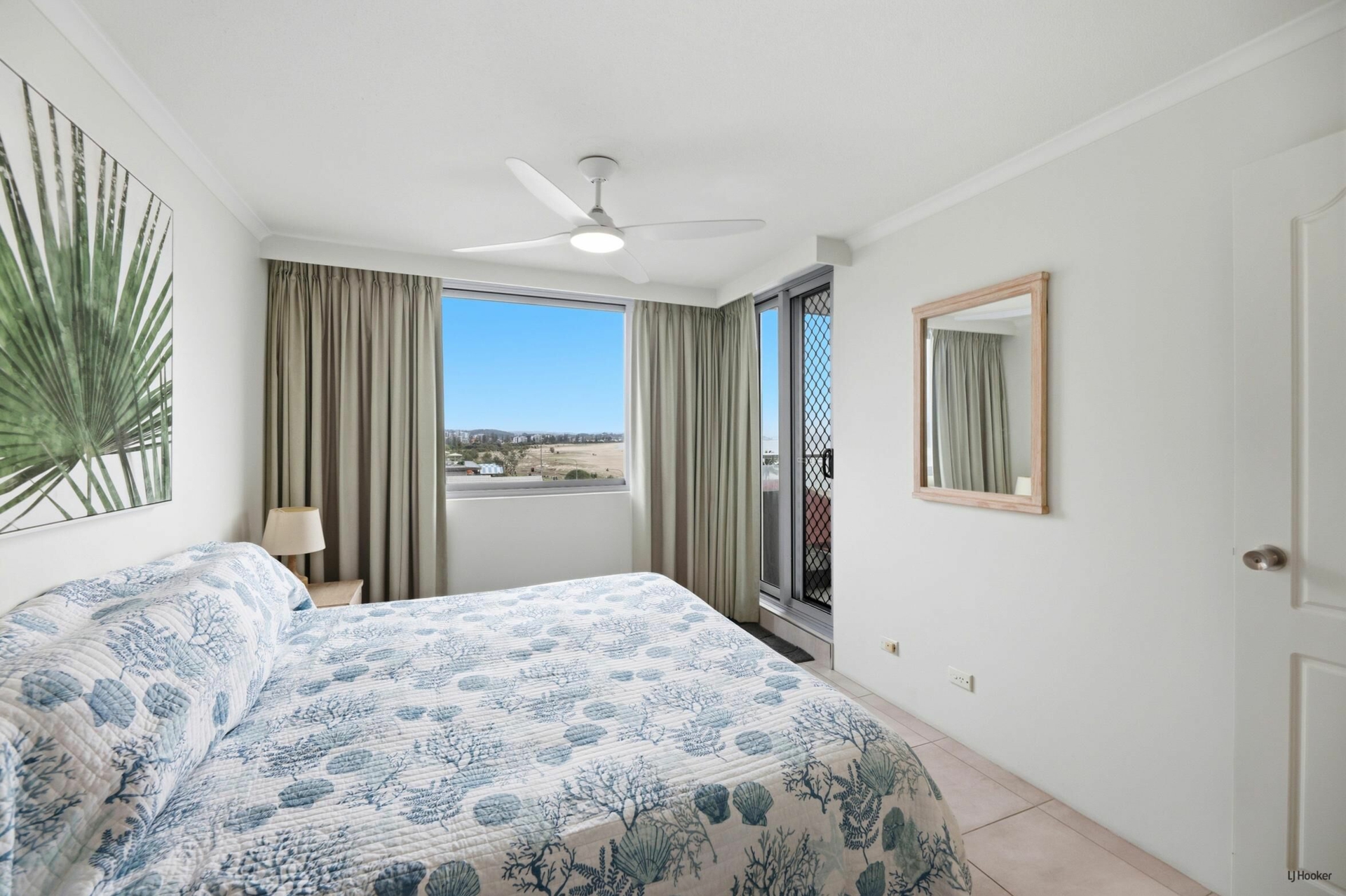 17/22 Marine Parade — photo 18 of 30