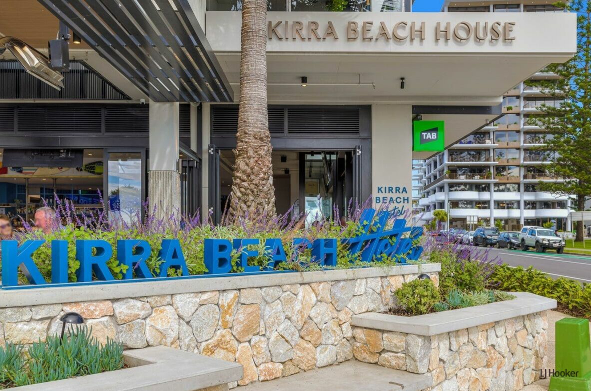 1/34 Coolangatta Road — photo 15 of 22