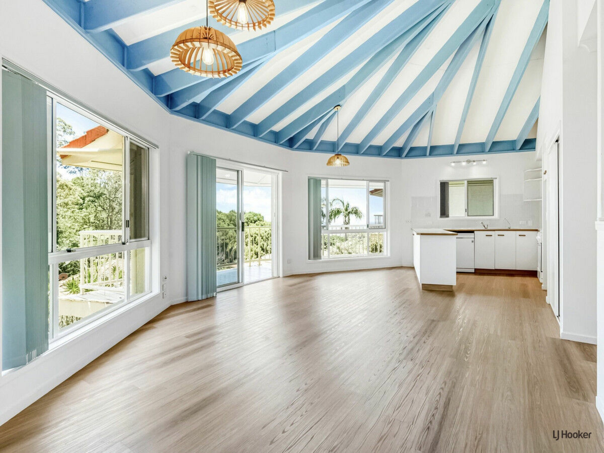 5/4-12 Simpson Drive — photo from LJ Hooker Coolangatta | Tweed
