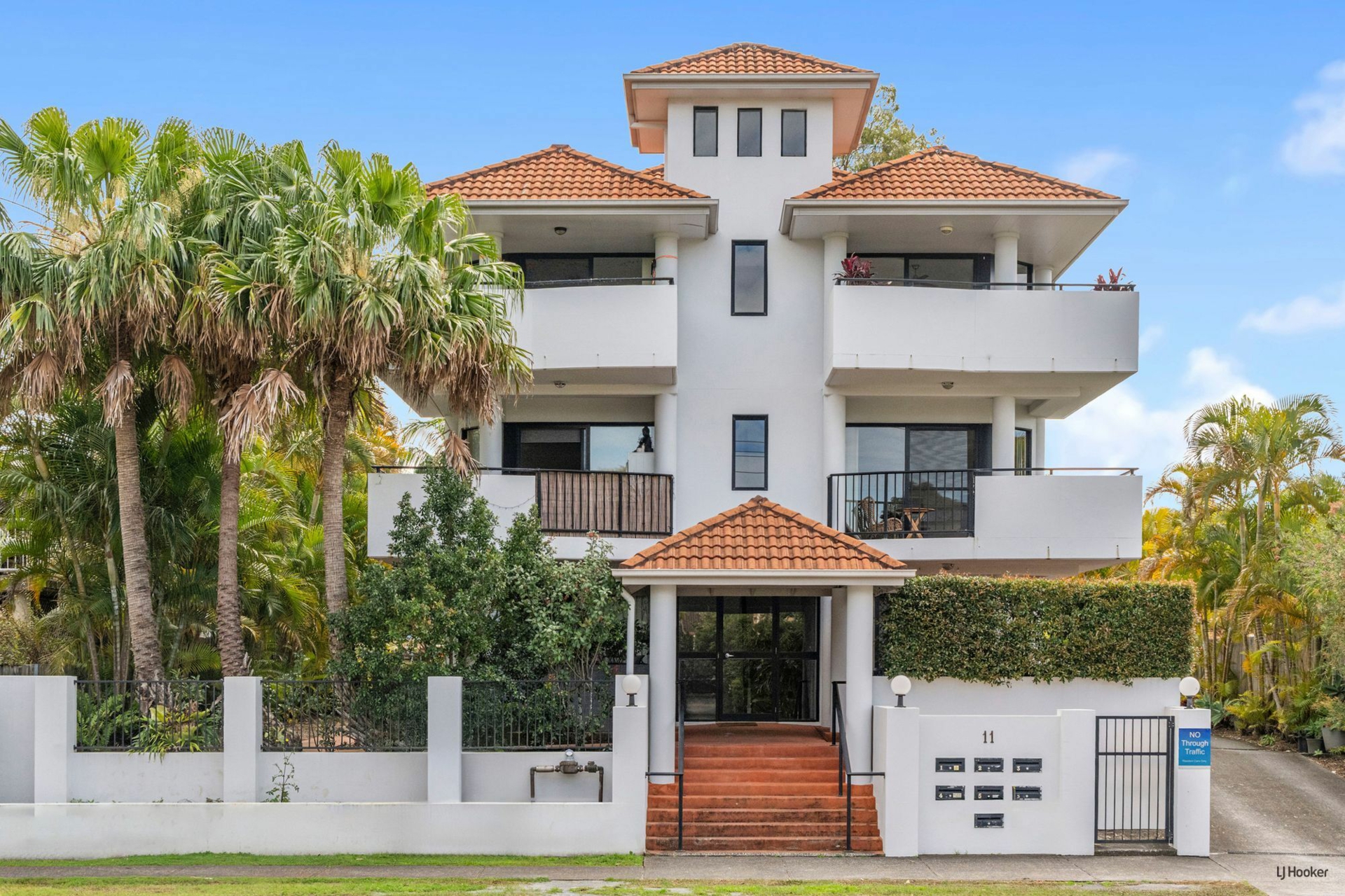 6/11 William Street — photo from LJ Hooker Coolangatta | Tweed