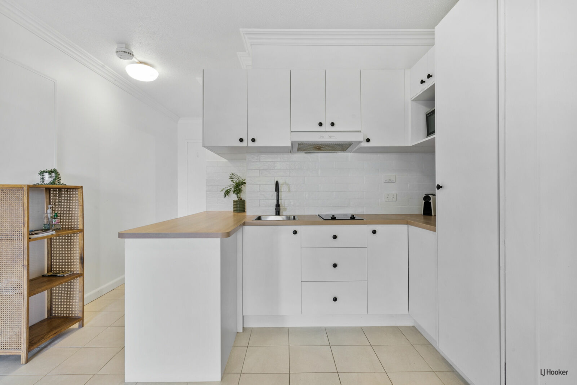 47/61 Marana Street — photo 2 of 11