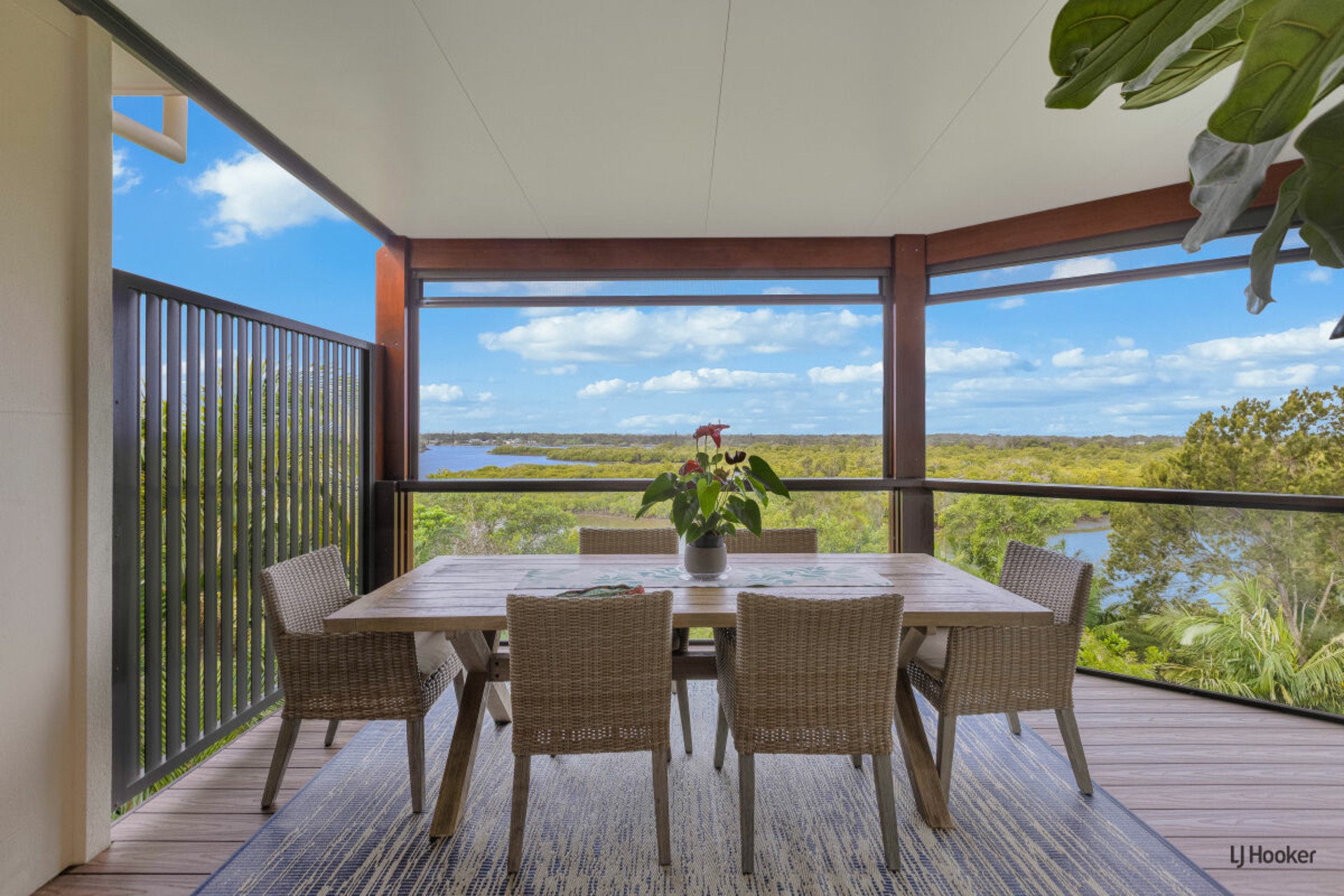 7/9 Fairway Drive — photo from LJ Hooker Coolangatta | Tweed
