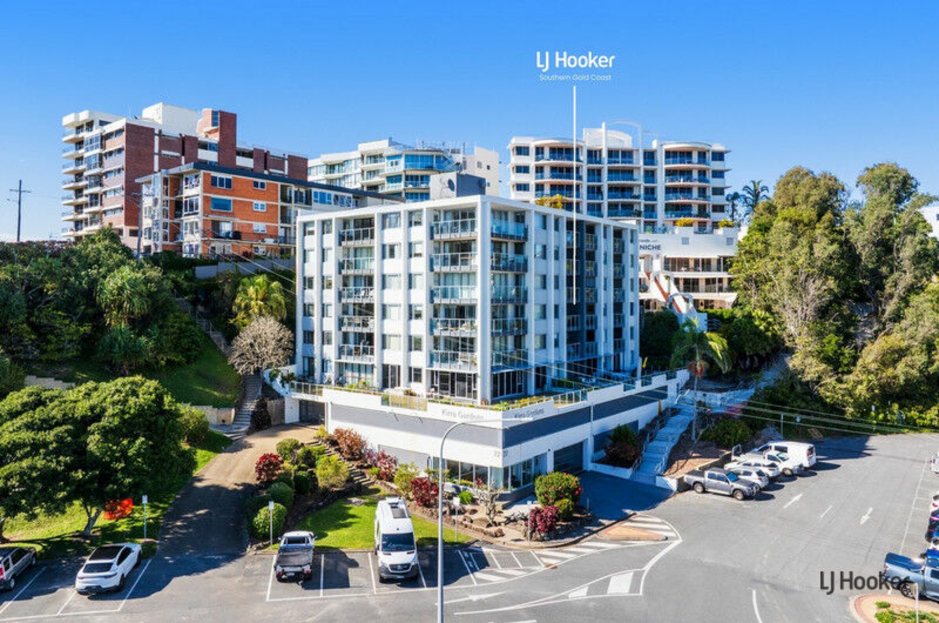 13/22 Marine Parade — photo 12 of 17