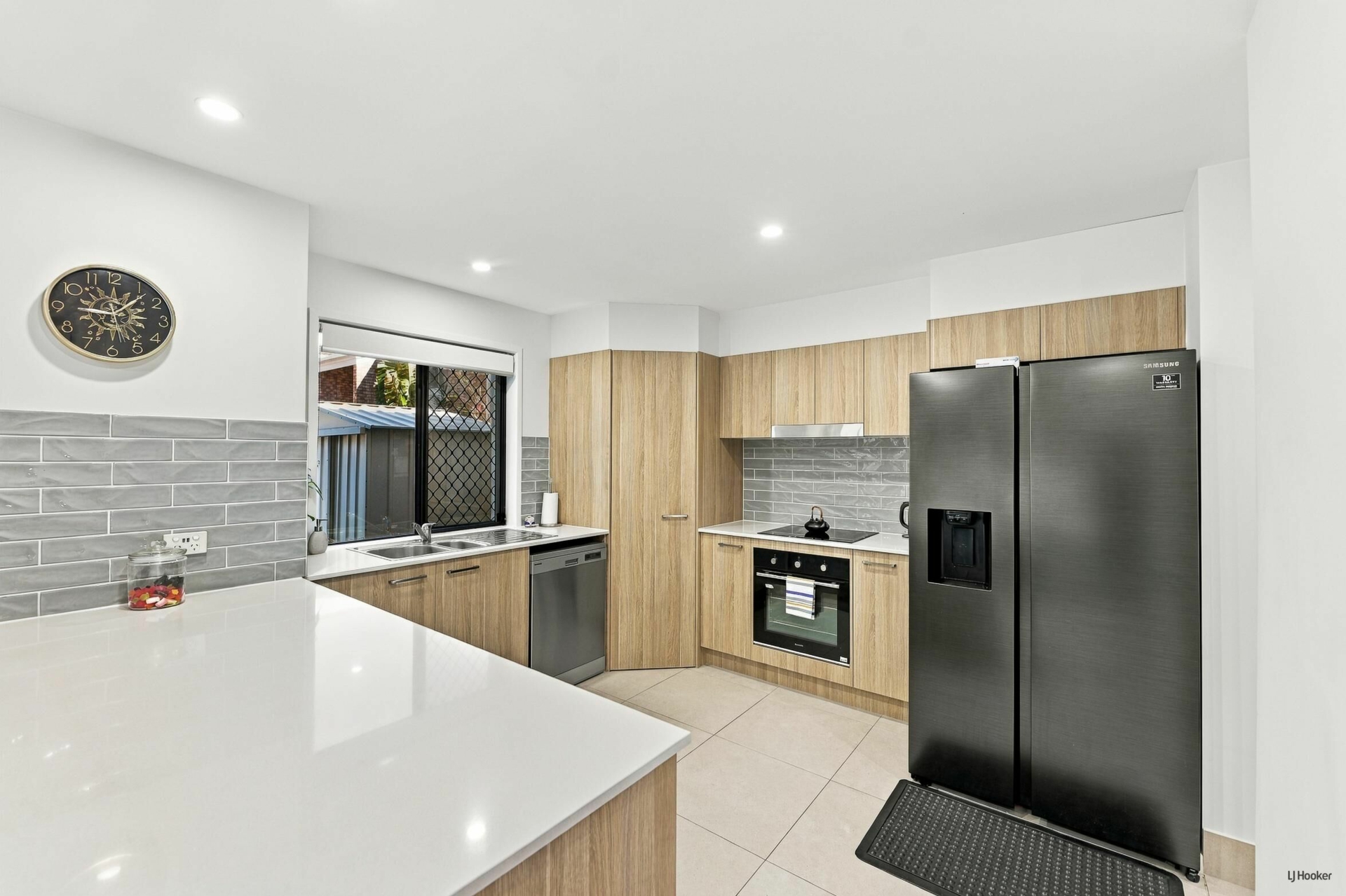 3/11 Parry Street — photo 2 of 15