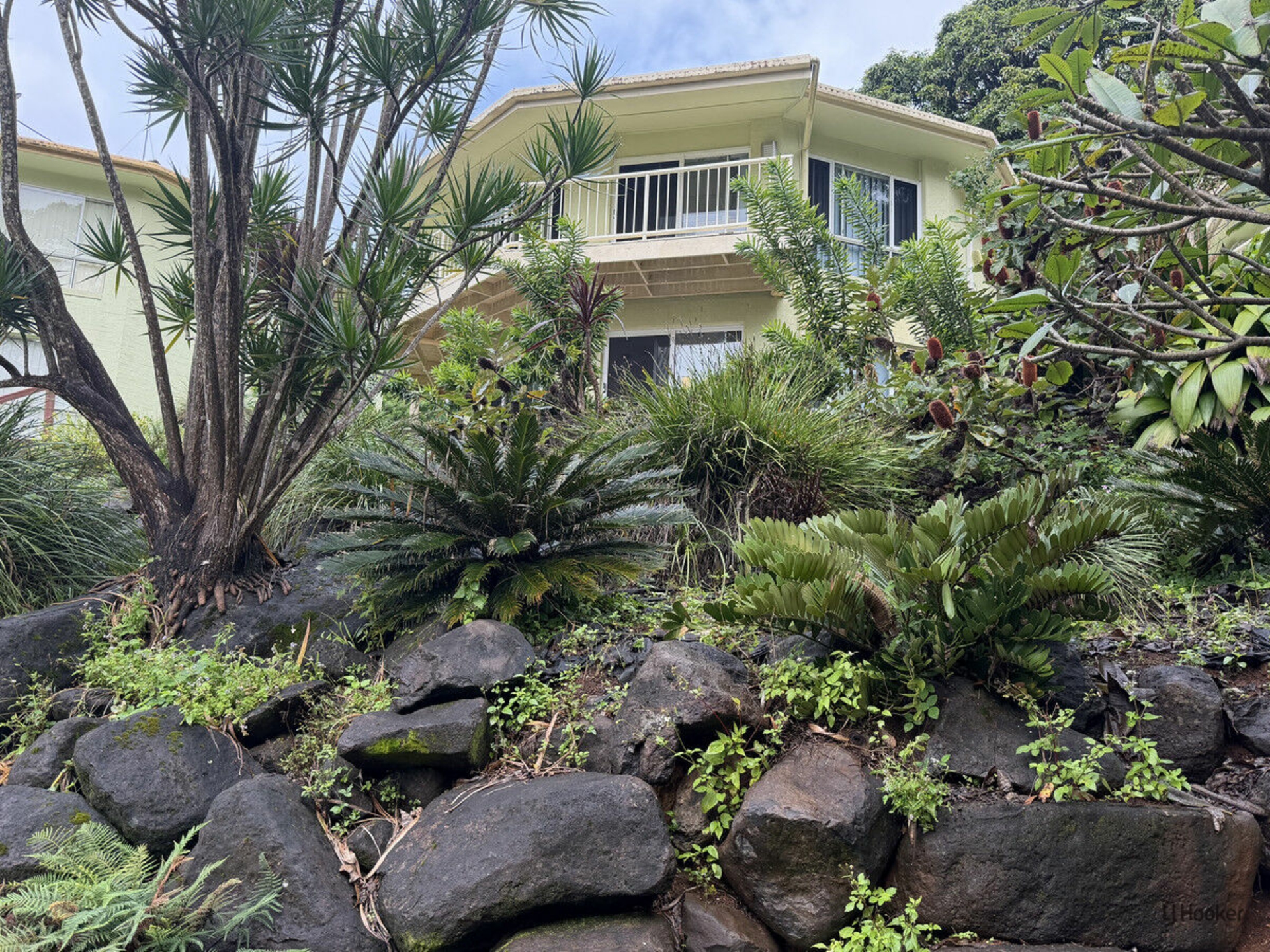 5/4-12 Simpson Drive — photo 14 of 17