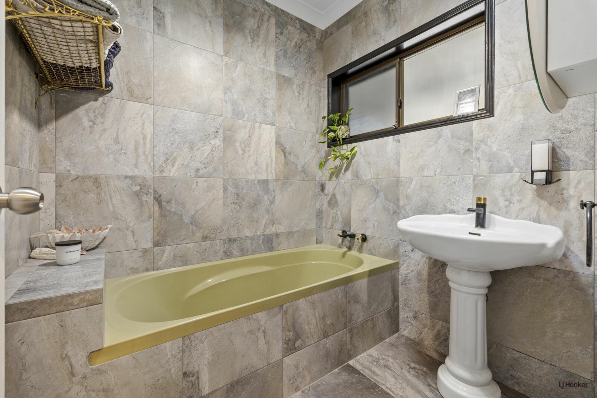 83 Terranora Road — photo 9 of 16