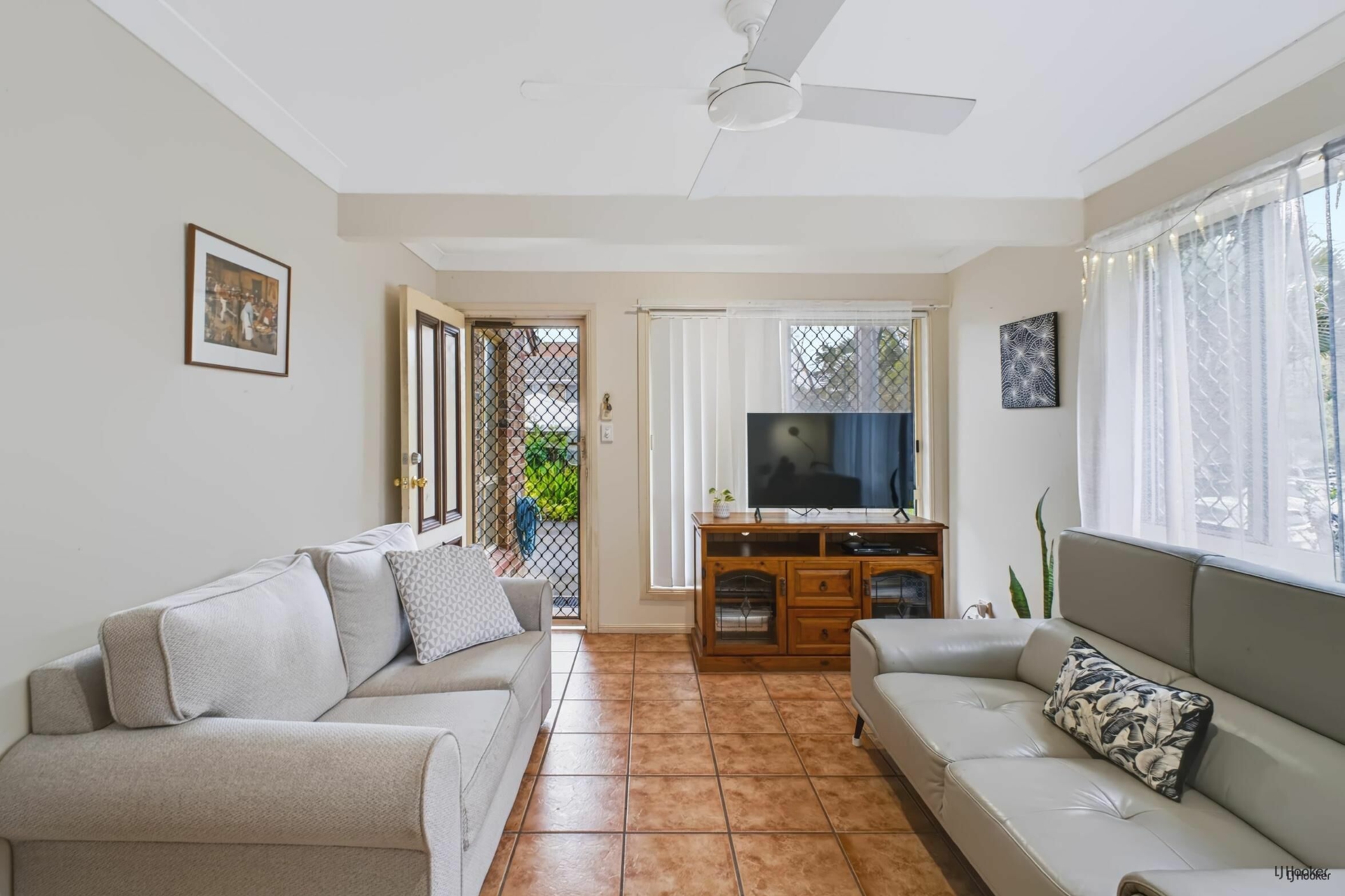 1/17 William Street — photo 6 of 28