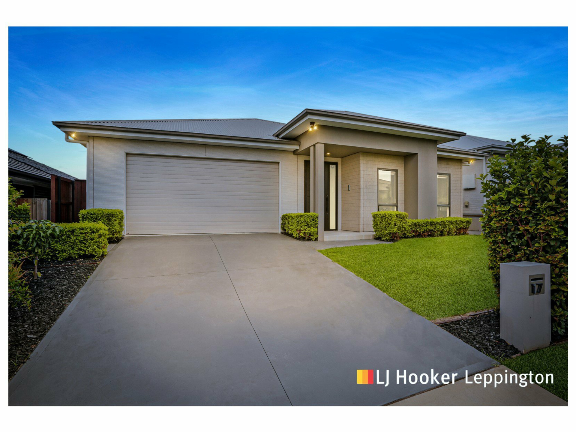 17 Downing Way Gledswood Hills NSW