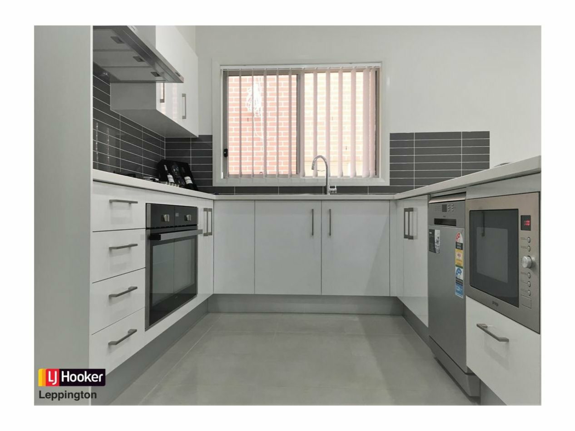 11 Kapyong Street, BARDIA