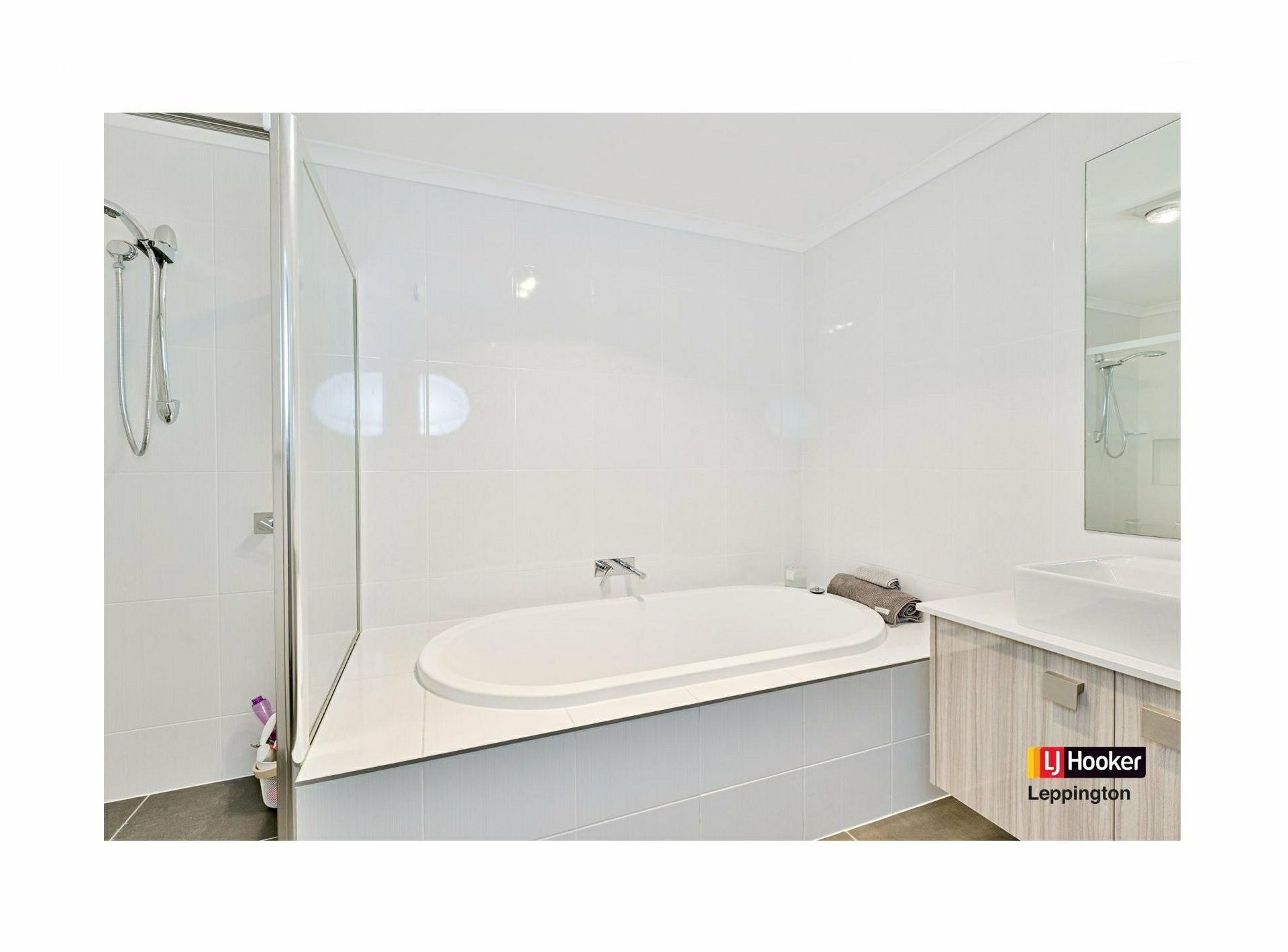 110 Commissioners Drive, DENHAM COURT