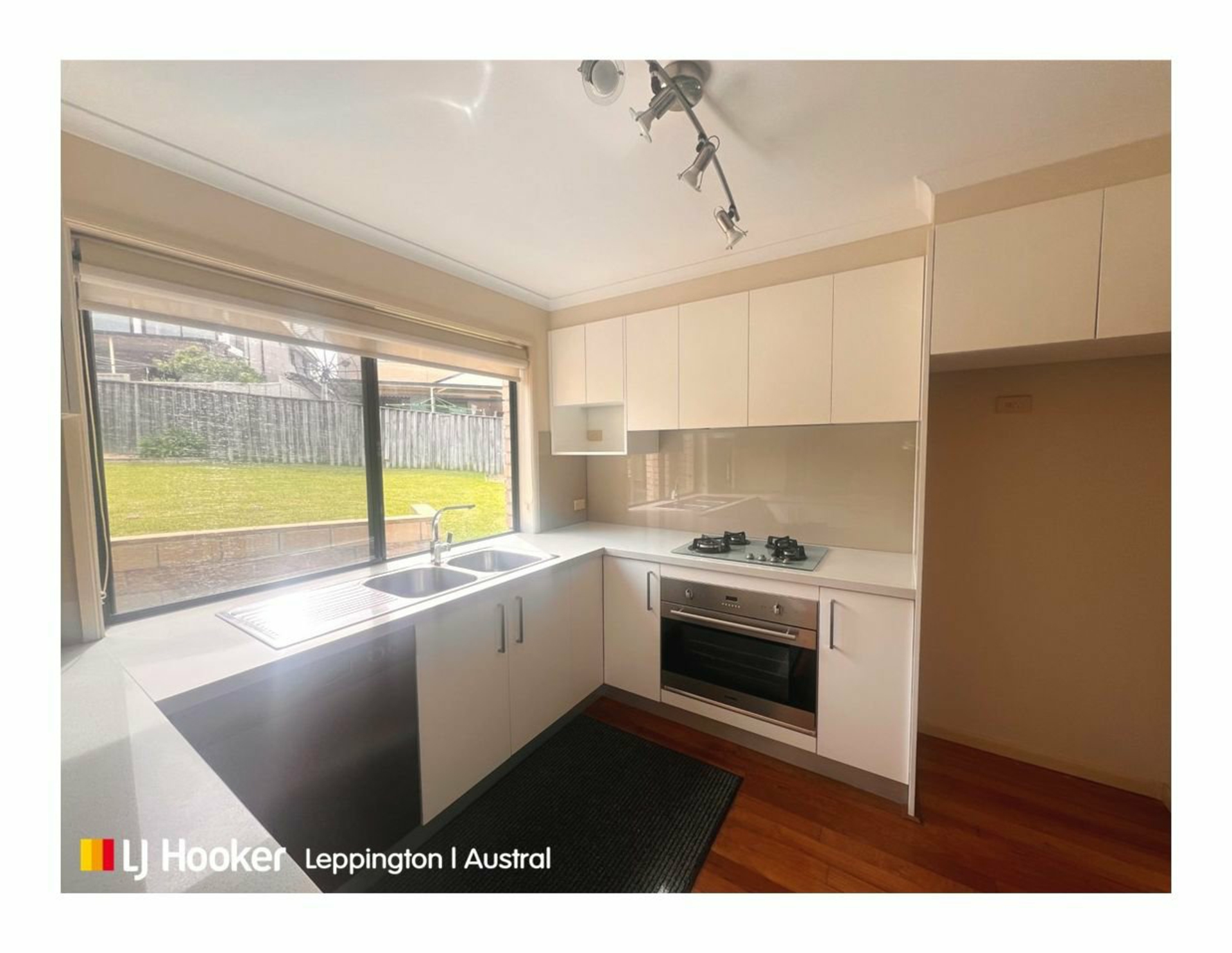 16 Gatto Place, WEST HOXTON