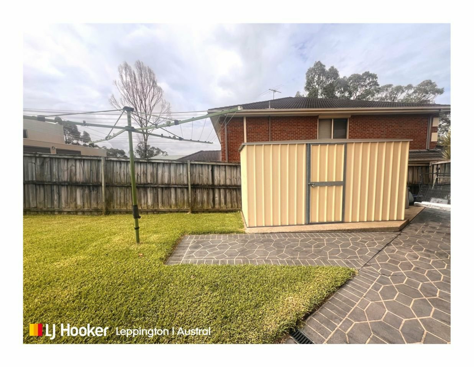 16 Gatto Place, WEST HOXTON