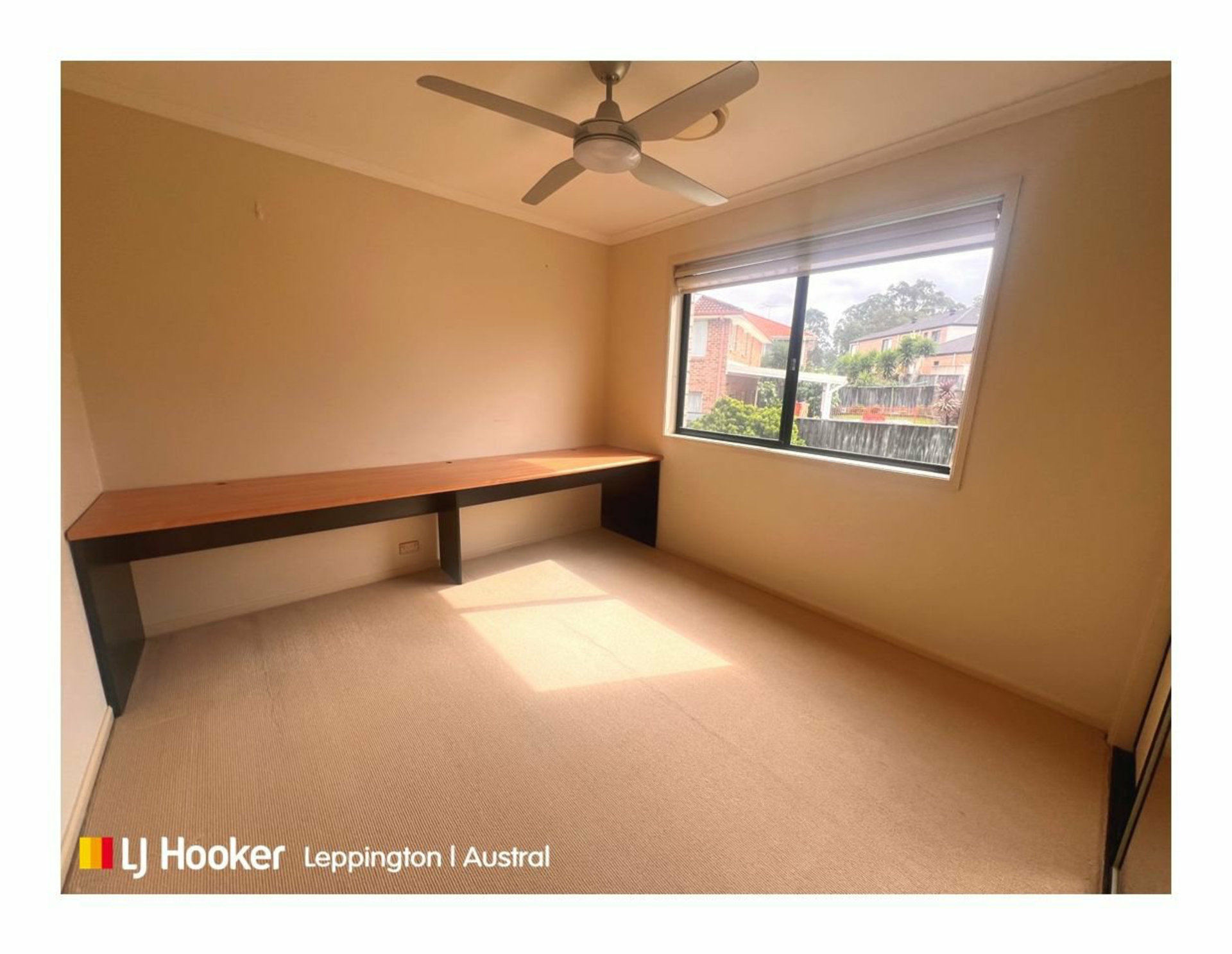 16 Gatto Place, WEST HOXTON