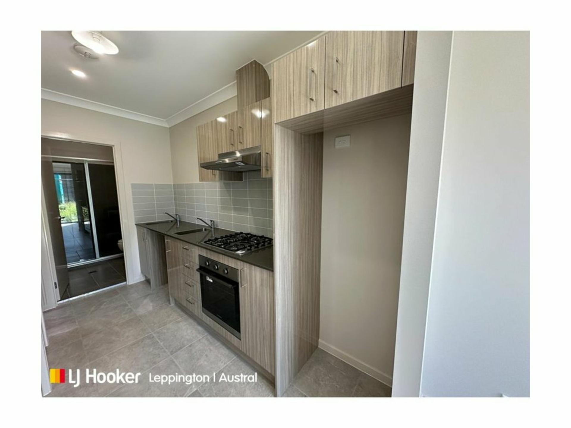 142A Horologium Road, AUSTRAL