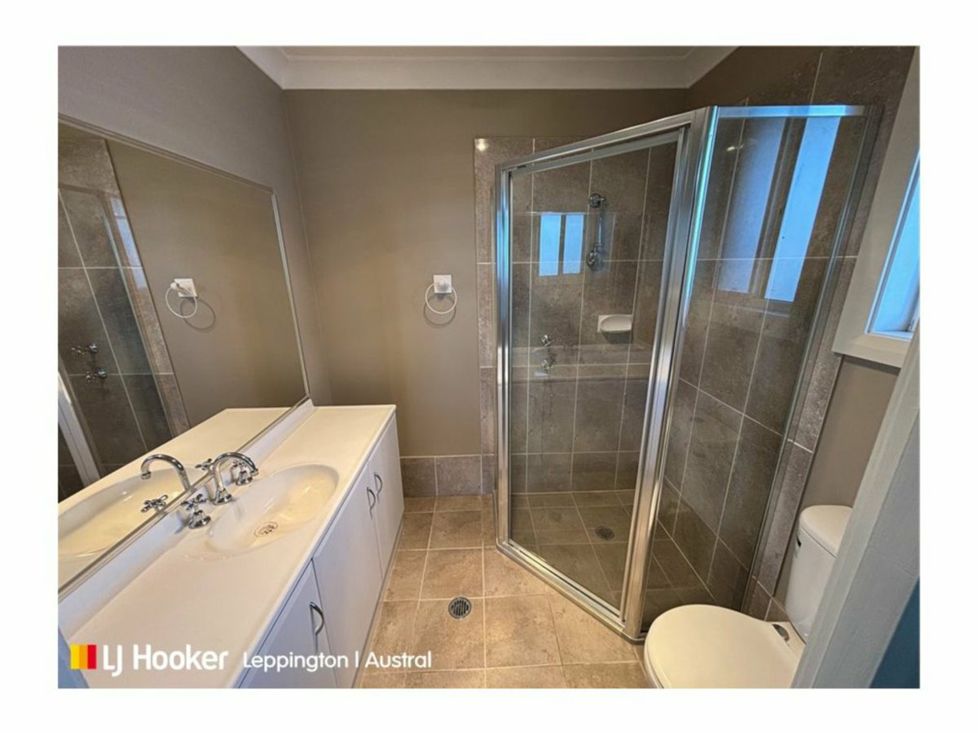 8 Stonequarry Way, CARNES HILL