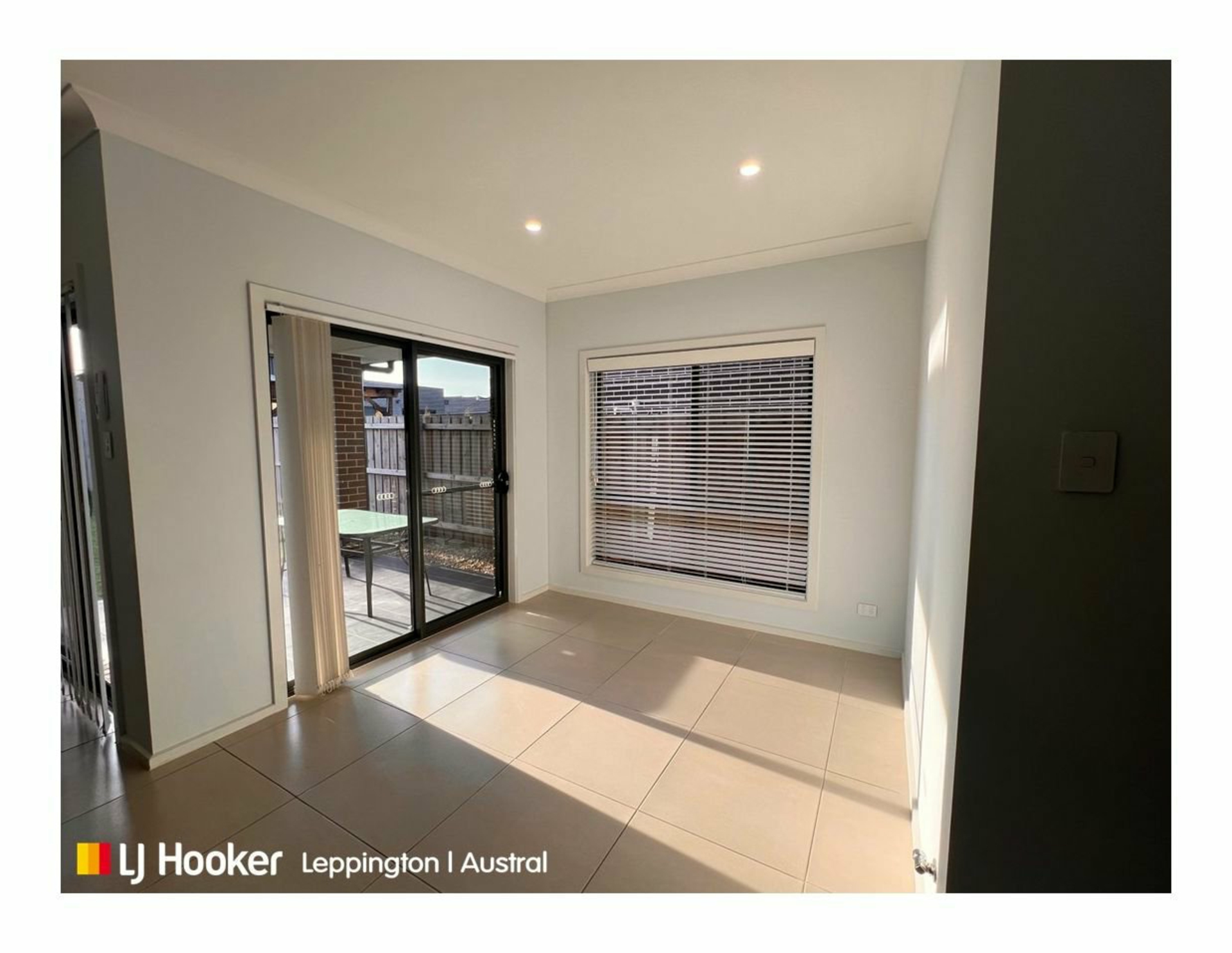 50 Air League Avenue, LEPPINGTON