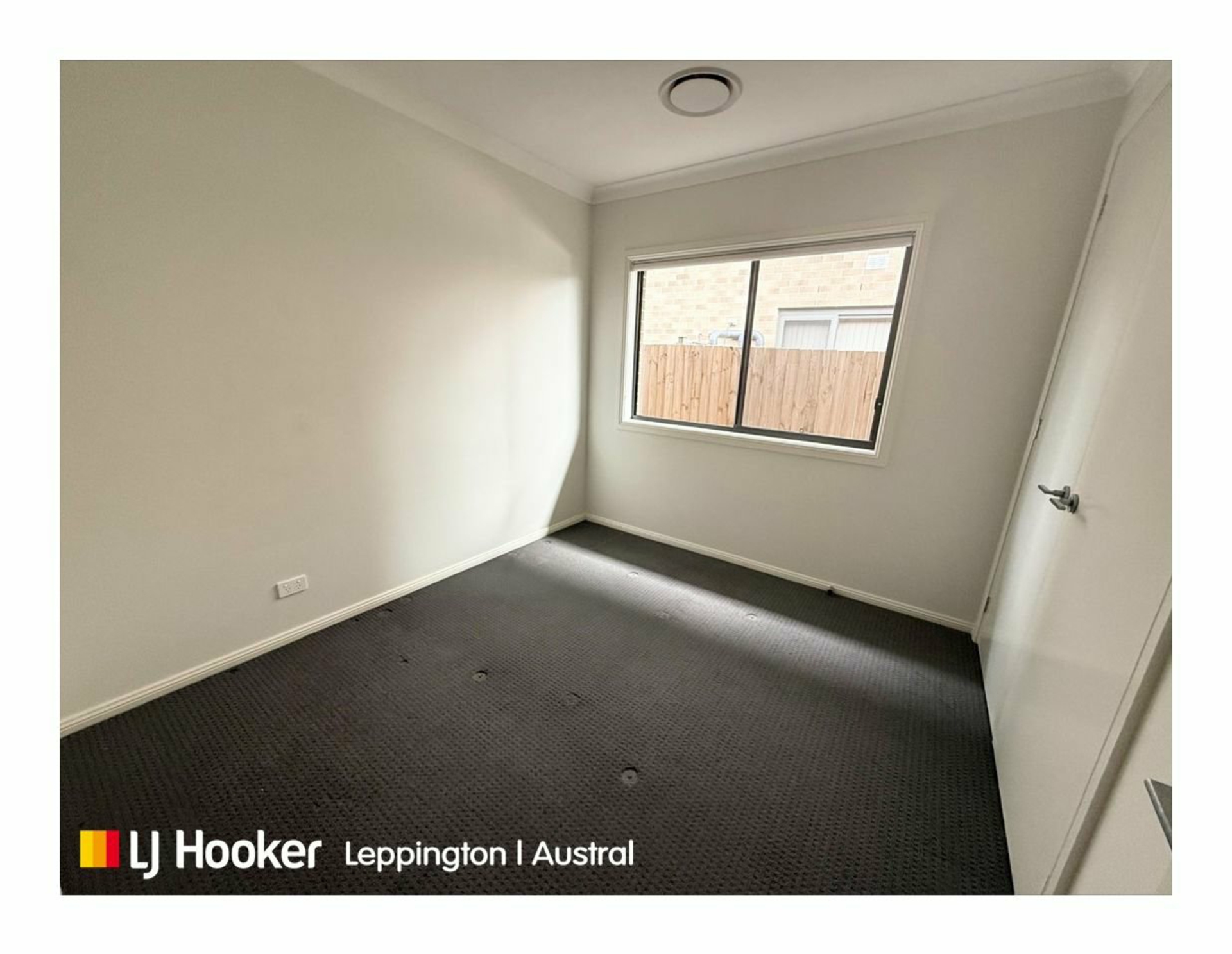 39 Crystal Palace Way, LEPPINGTON