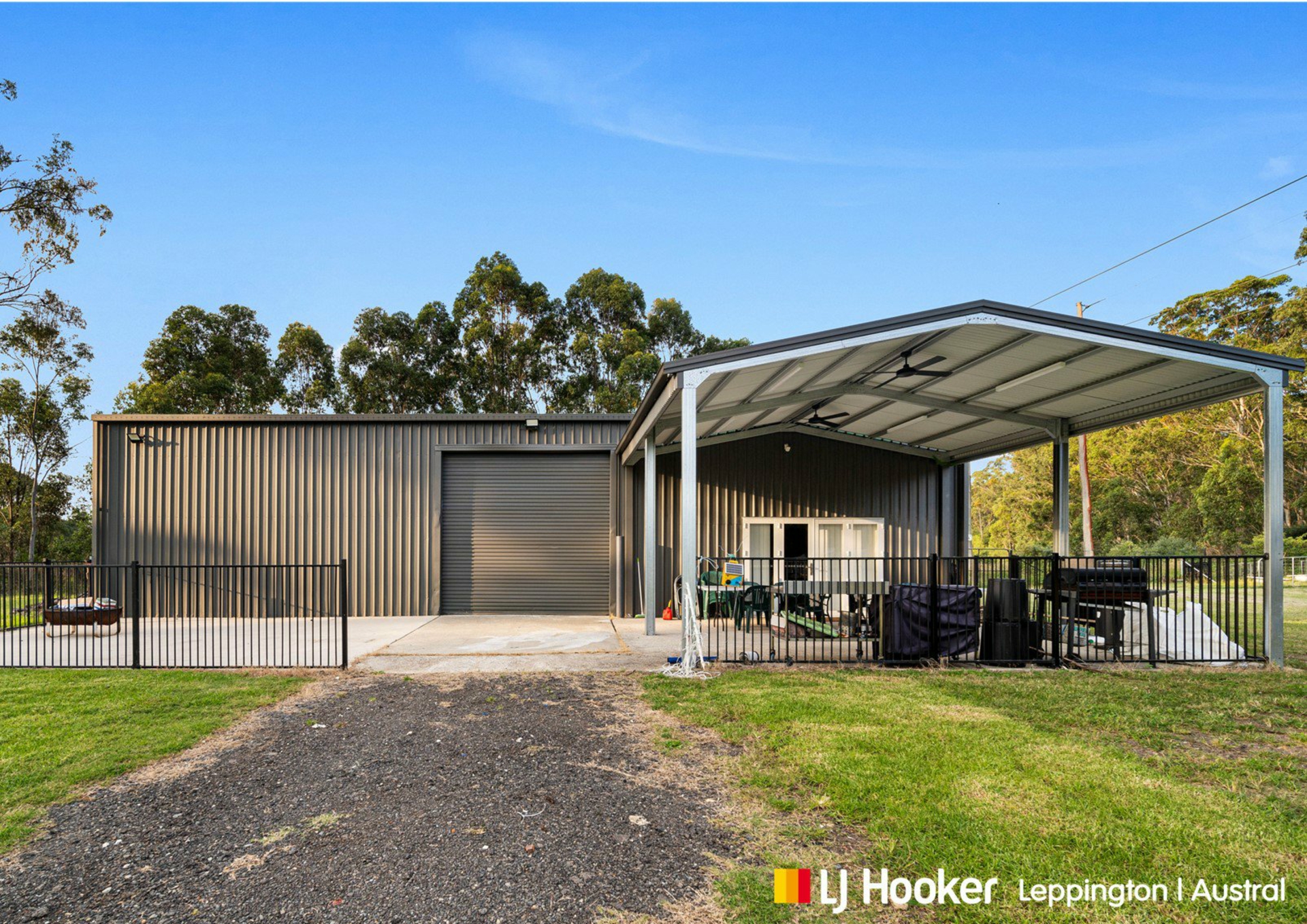142 Fox Valley Road, DENHAM COURT