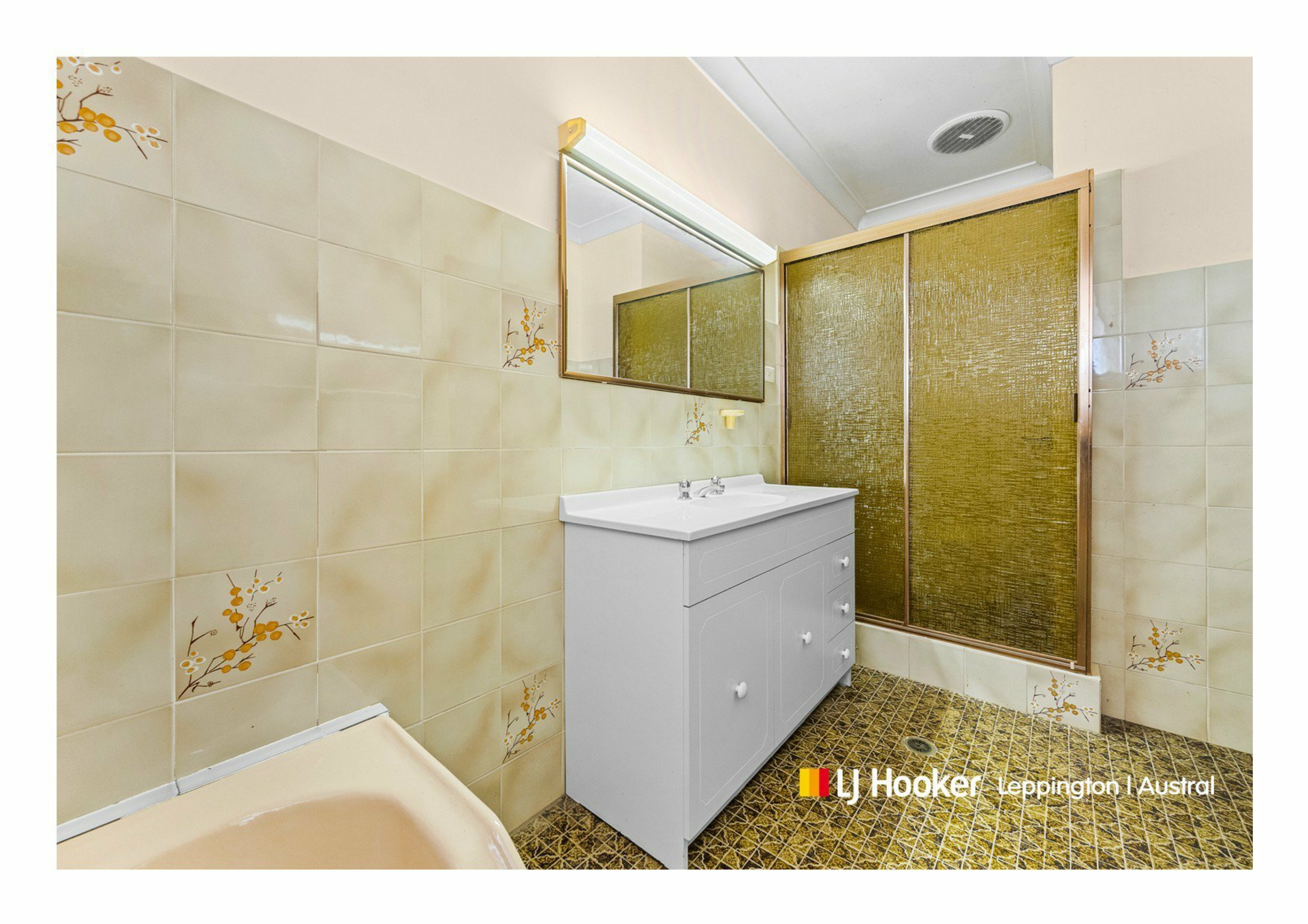 14-20 Greenway Place — photo 16 of 19
