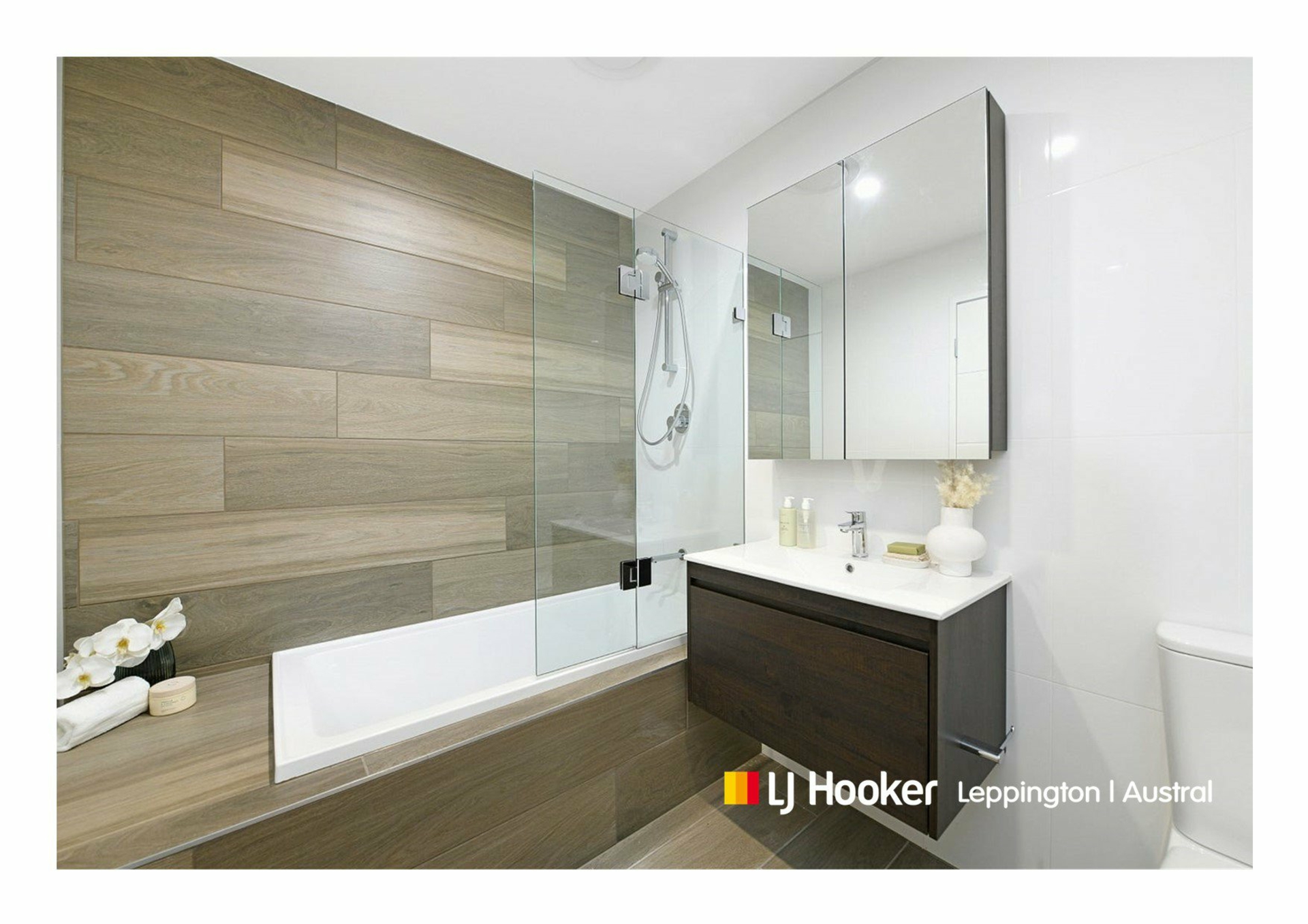 Unit 703, 6 Gillespie Street — photo 7 of 10